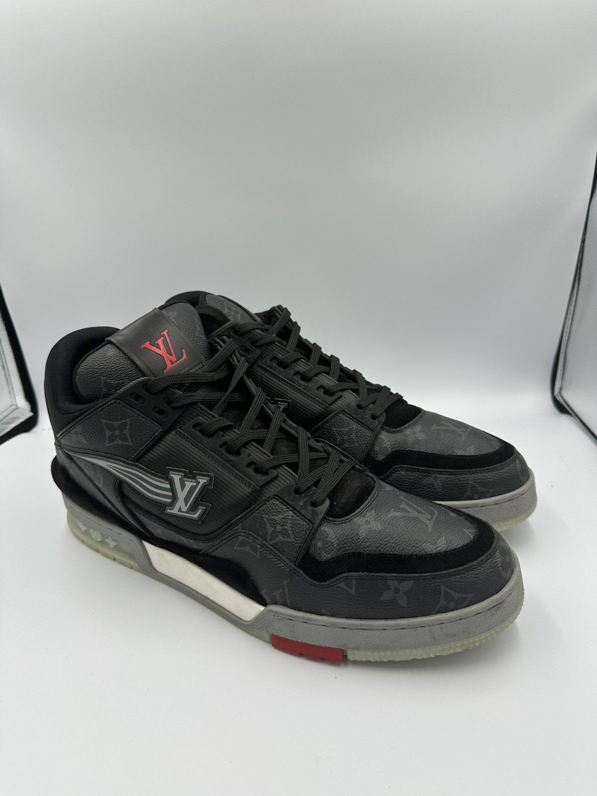 Louis Vuitton Louis Vuitton Sneakers Size US 12.5 / EU 45-46 - 2 Thumbnail