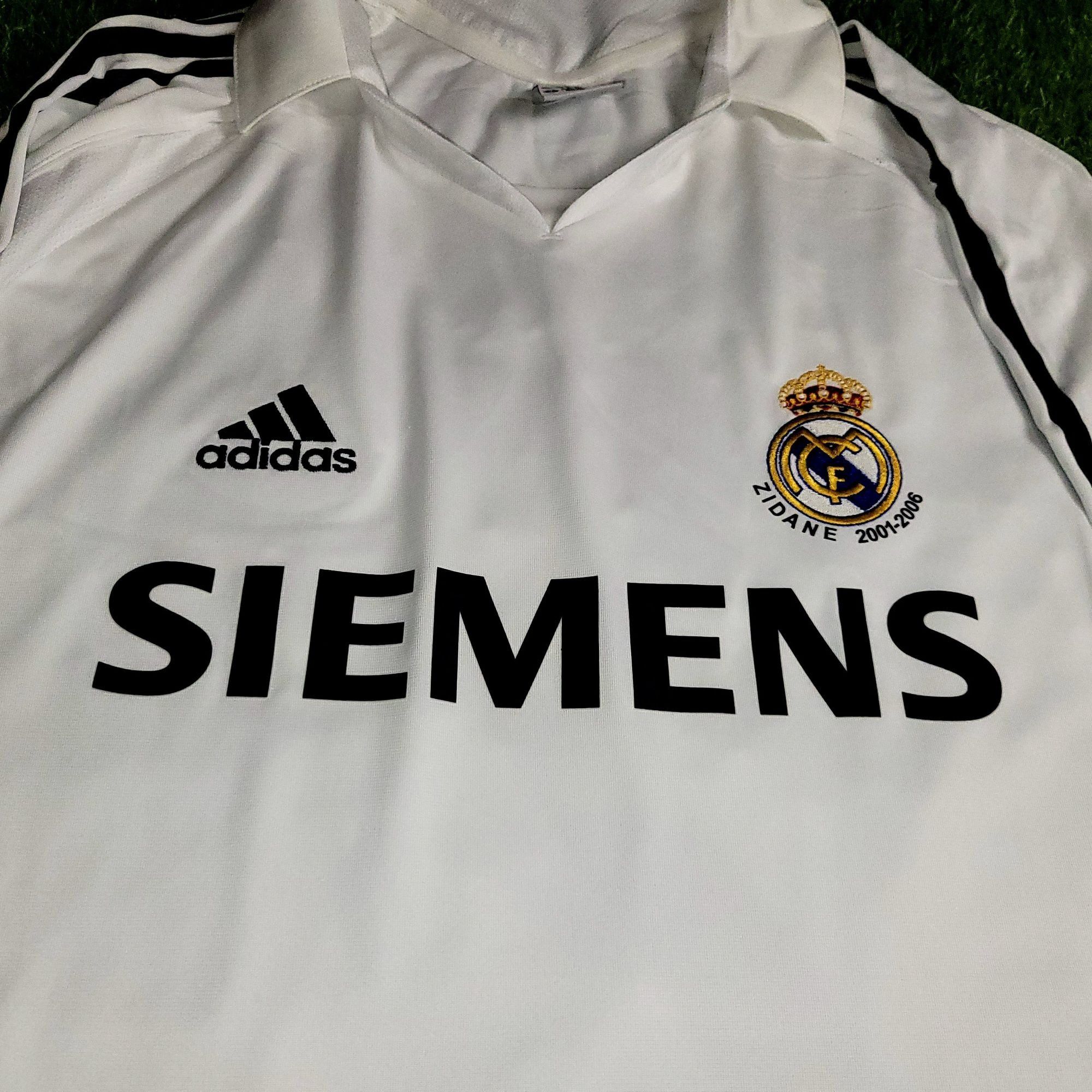 Adidas Zidane Real Madrid LAST GAME 2005 2006 Soccer Jersey XL Size US XL / EU 56 / 4 - 3 Thumbnail