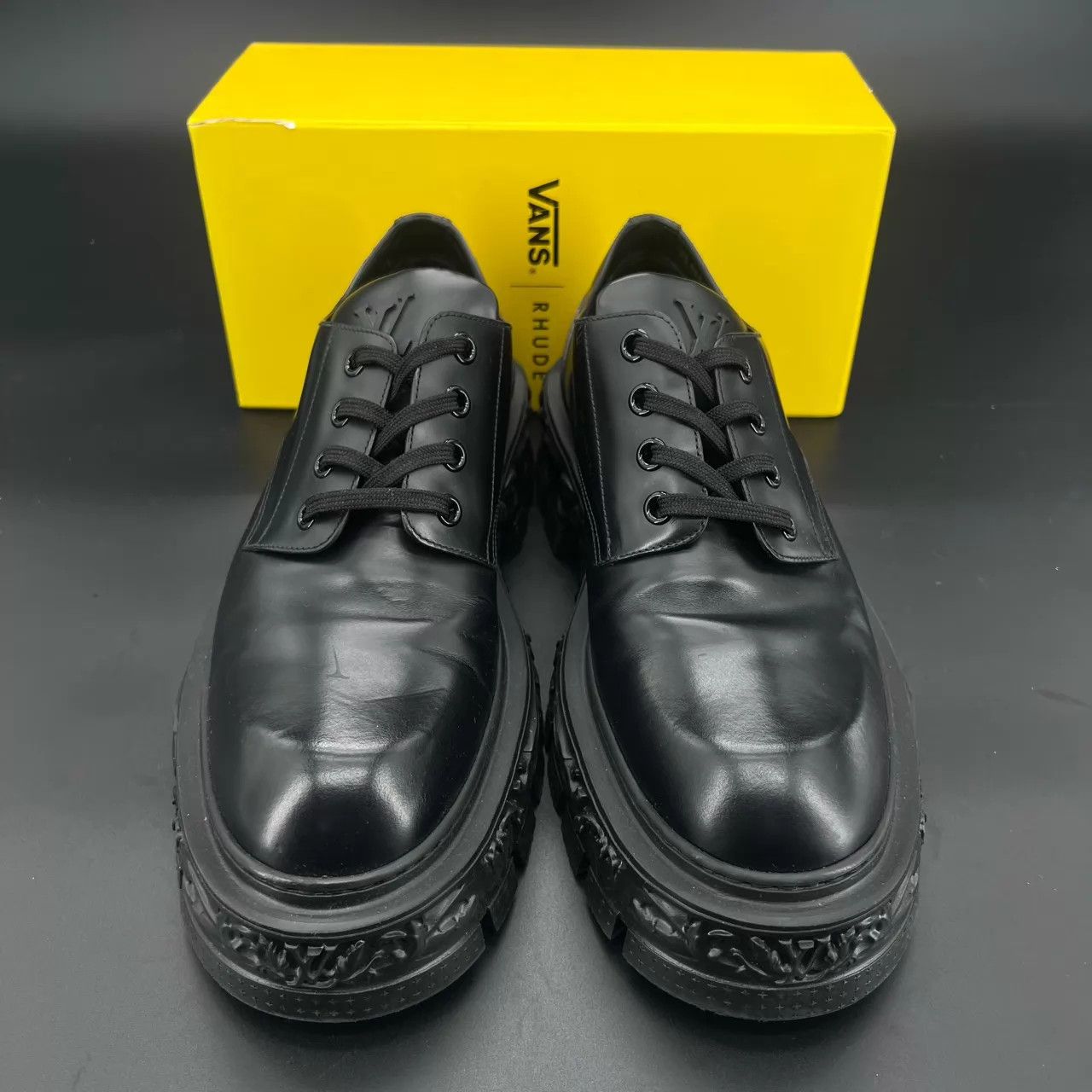 Louis Vuitton Louis Vuitton Carved Platform Derby 9.5WornOnce CH6417 Size US 9.5 / EU 42-43 - 4 Thumbnail