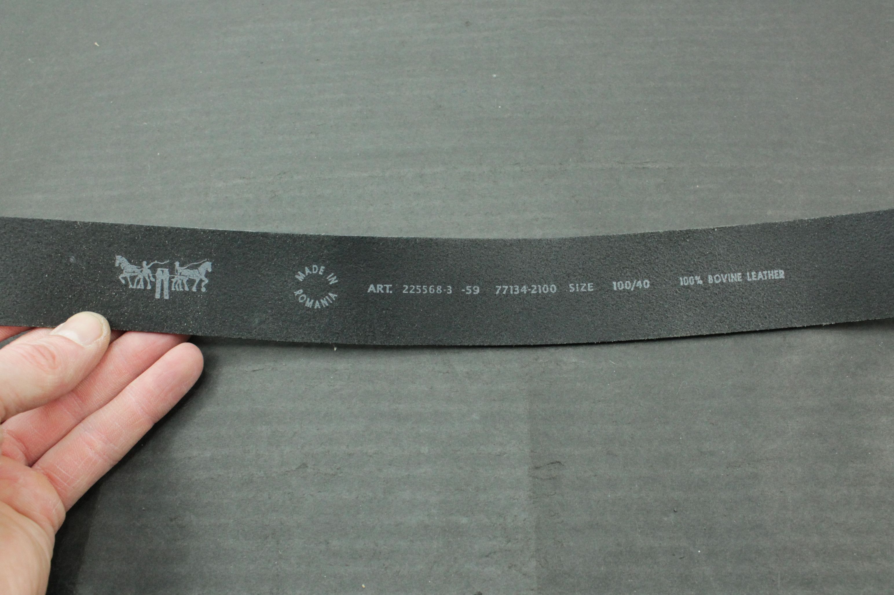 Levi's × Vintage Vintage Levi's Black Leather Belt Size 40 - 4 Thumbnail
