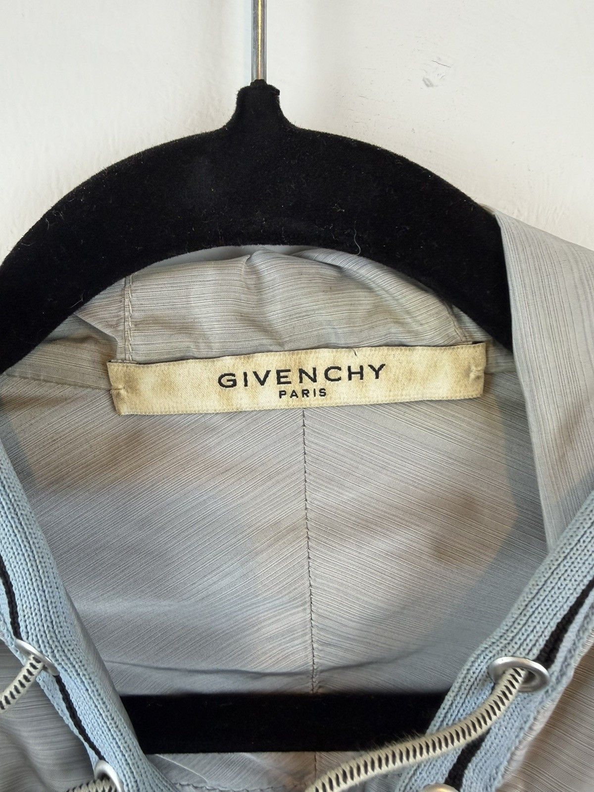 Givenchy Givenchy Lightweight Hooded Jacket - Grey Nylon - Authentic Size US L / EU 52-54 / 3 - 8 Thumbnail