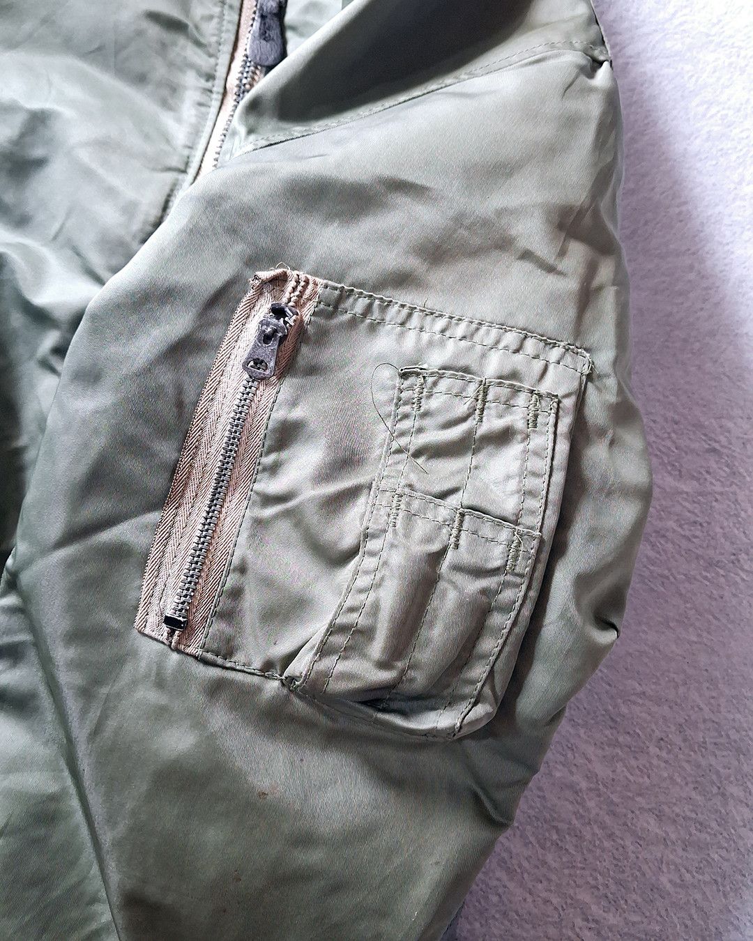 Other GREENBRIER INDUSTRIES MA-1 OLIVE GREEN BOMBER JACKET Size US L / EU 52-54 / 3 - 3 Thumbnail