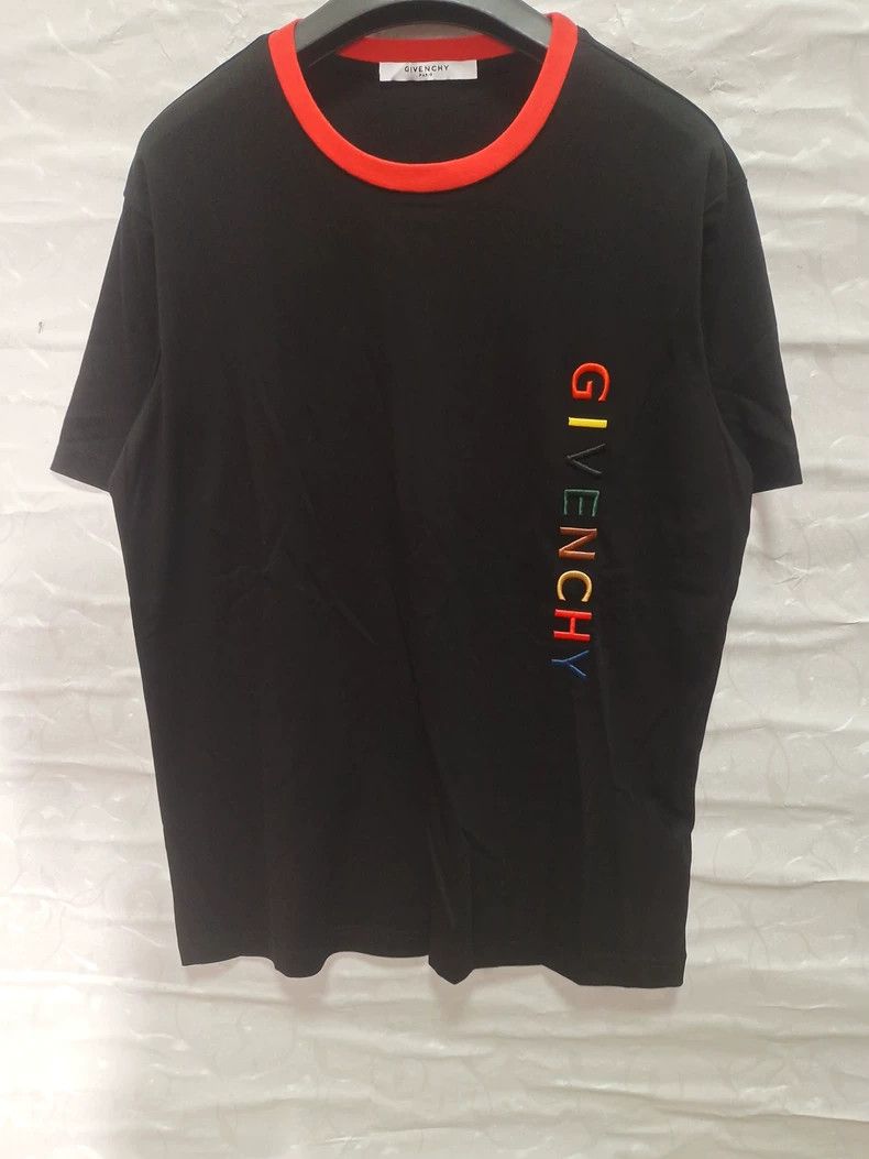Givenchy Givenchy Summer New Letter Logo Embroidered T-Shirt Size US XL / EU 56 / 4 - 1 Thumbnail