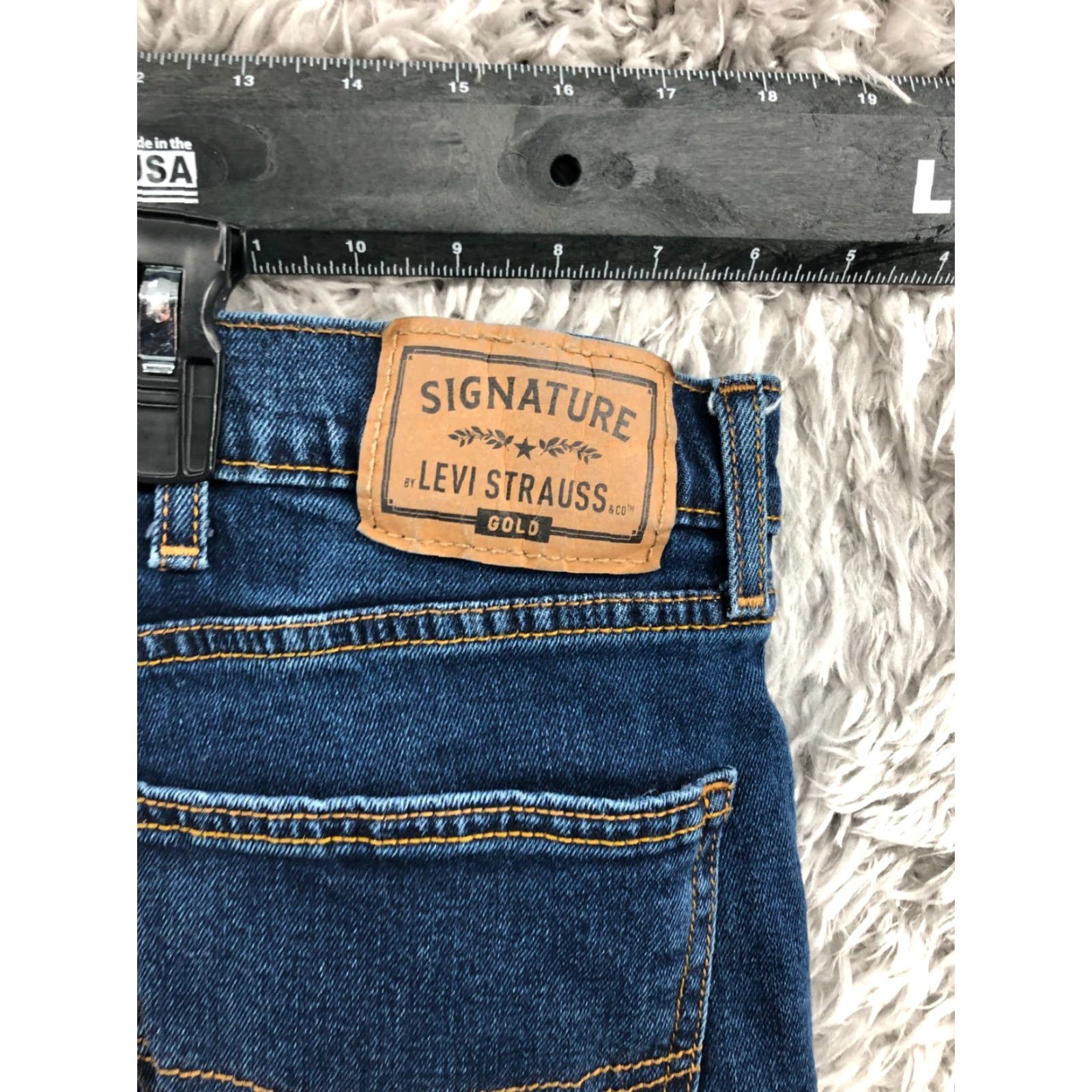 Levi's Levi's Signature Relaxed Straight Jeans Mens Size 44x30 Blue Dark Wash Denim 5-Pocket Belt Loops Regular Fit Mid Rise Classic Modern Vintage: No Size US 44 / EU 60 - 6 Thumbnail