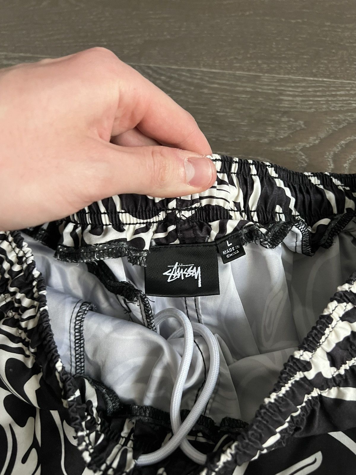 Stussy Stock Water Shorts Floral Print Size L Size US 32 / EU 48 - 3 Thumbnail