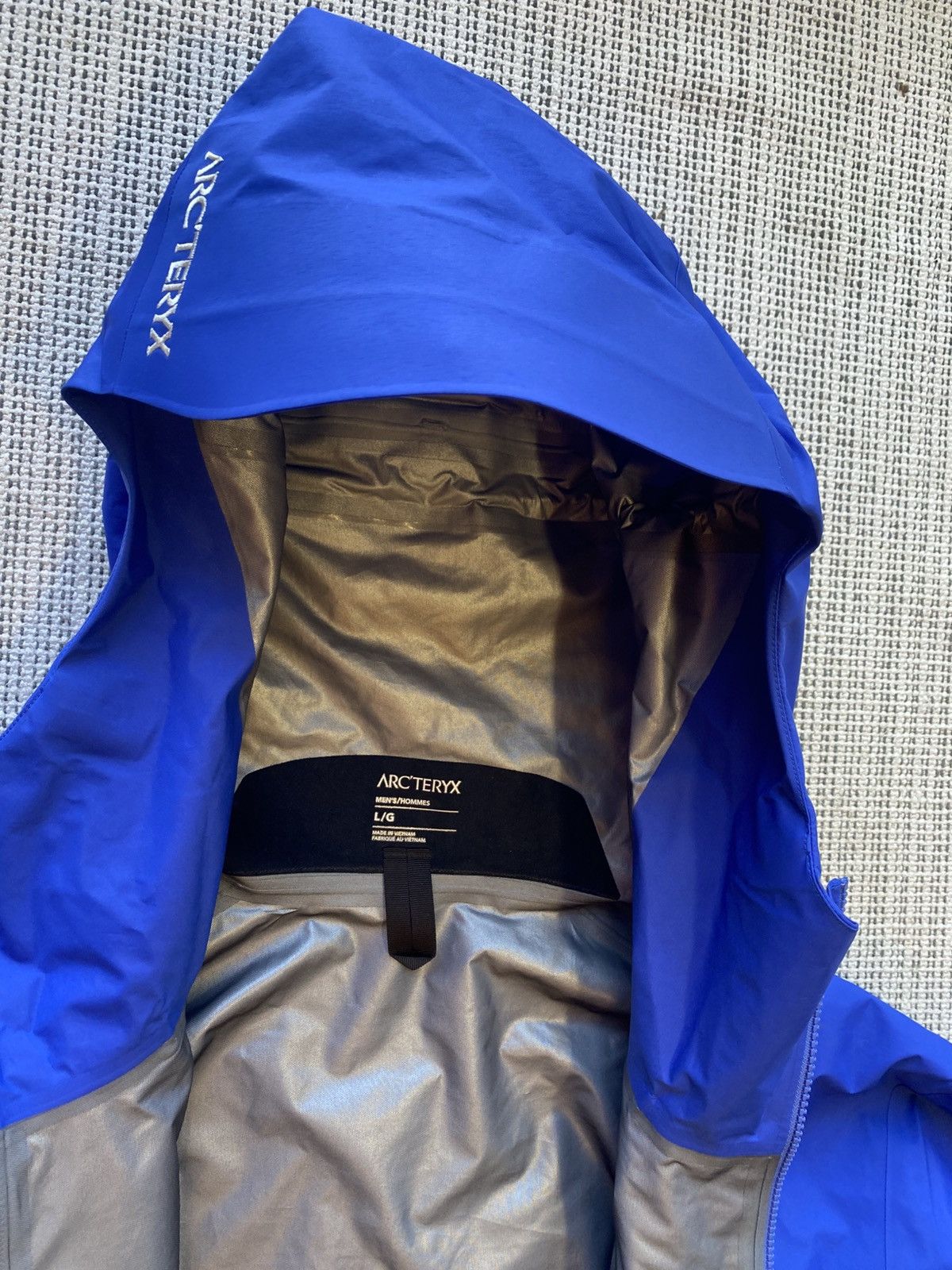 Arc'teryx Arc’teryx Beta SL Jacket Men's Vitality II Size US L / EU 52-54 / 3 - 11 Thumbnail