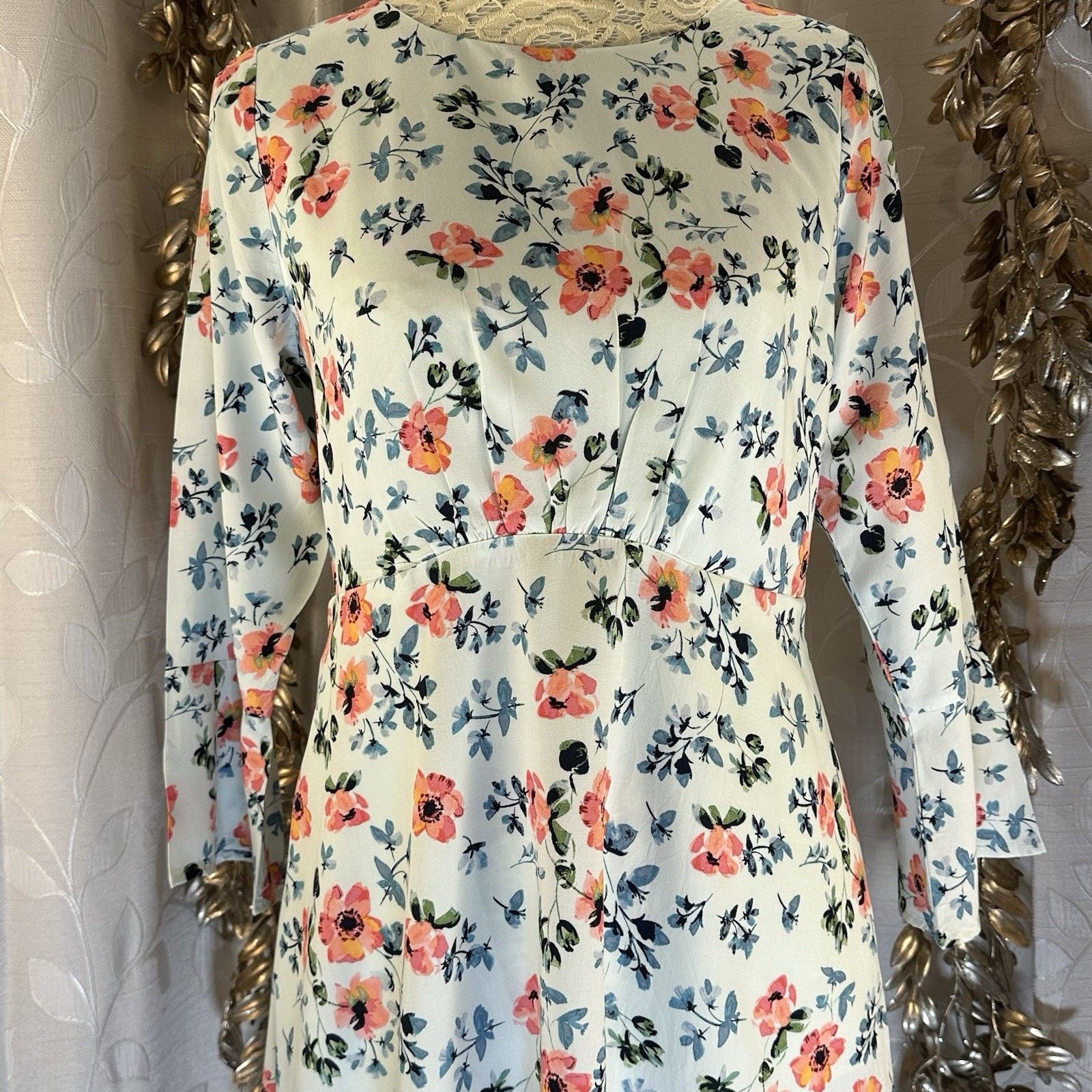 Loft LOFT Floral Mini Dress Size 4 Soft Blue Pink floral Cottage Size S / US 4 / IT 40 - 8 Thumbnail