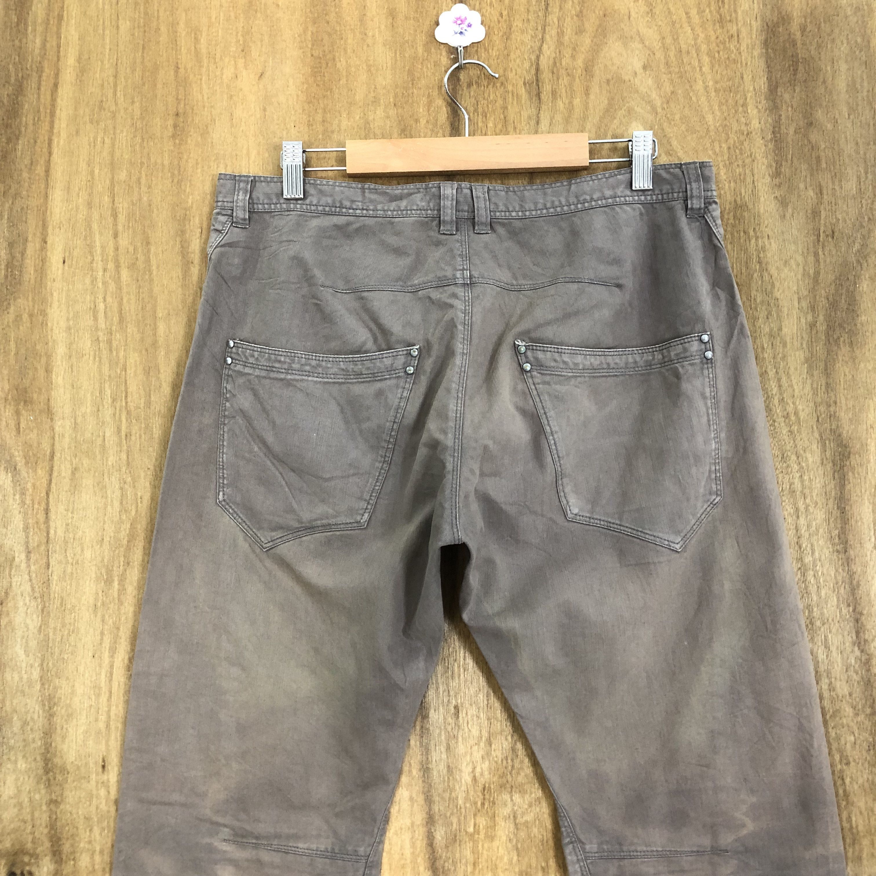 Takeo Kikuchi takeo kikuchi .TK . faded brown pants (N28) Size US 32 / EU 48 - 7 Thumbnail