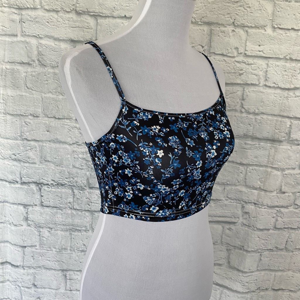 Shein SHEIN women S crop floral print spaghetti strap top blue Size S / US 4 / IT 40 - 2 Thumbnail