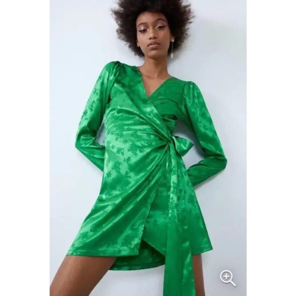 Zara Zara l NWT Wrap Front Floral Satin Effect Mini Dress Small Size S / US 4 / IT 40 - 11 Thumbnail