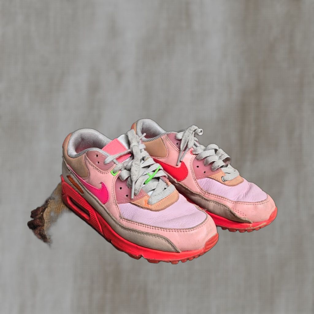 Nike Air Max 90 Sneakers Women Size Running Athletic Multicolor
