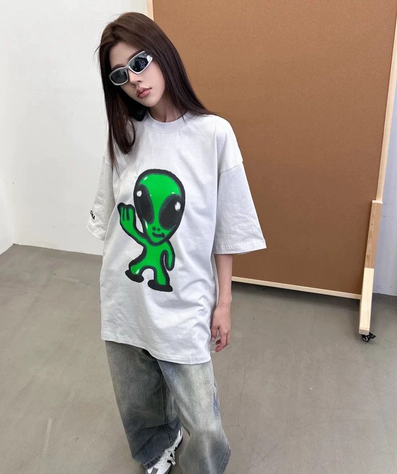 Balenciaga Balenciaga Spring and summer alien smiling face T-shirt, X Size US XS / EU 42 / 0 - 8 Thumbnail