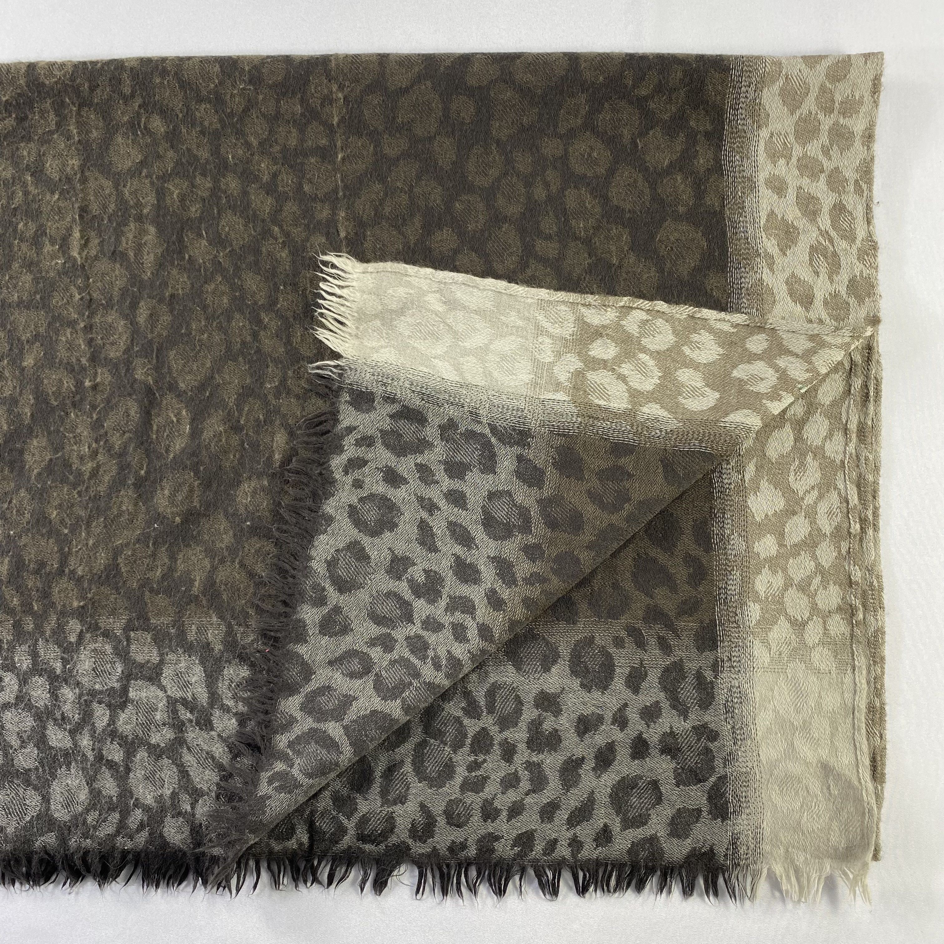 Krizia Uomo × Vintage Krizia Uomo Scarf Neck Wrap Big Size Muffler Size ONE SIZE - 5 Thumbnail