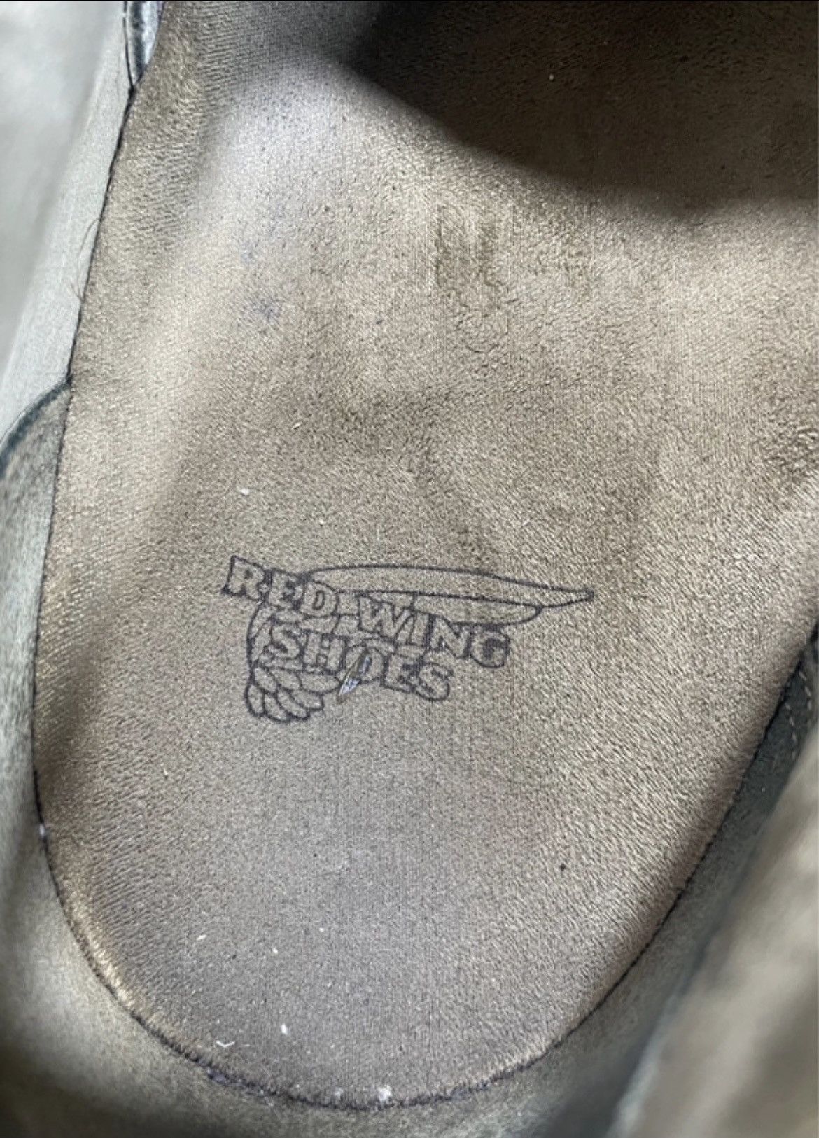 Red Wing Red Wing Shoes 3144 Chukka Suede Boots Size US 6.5 / EU 39-40 - 10 Thumbnail