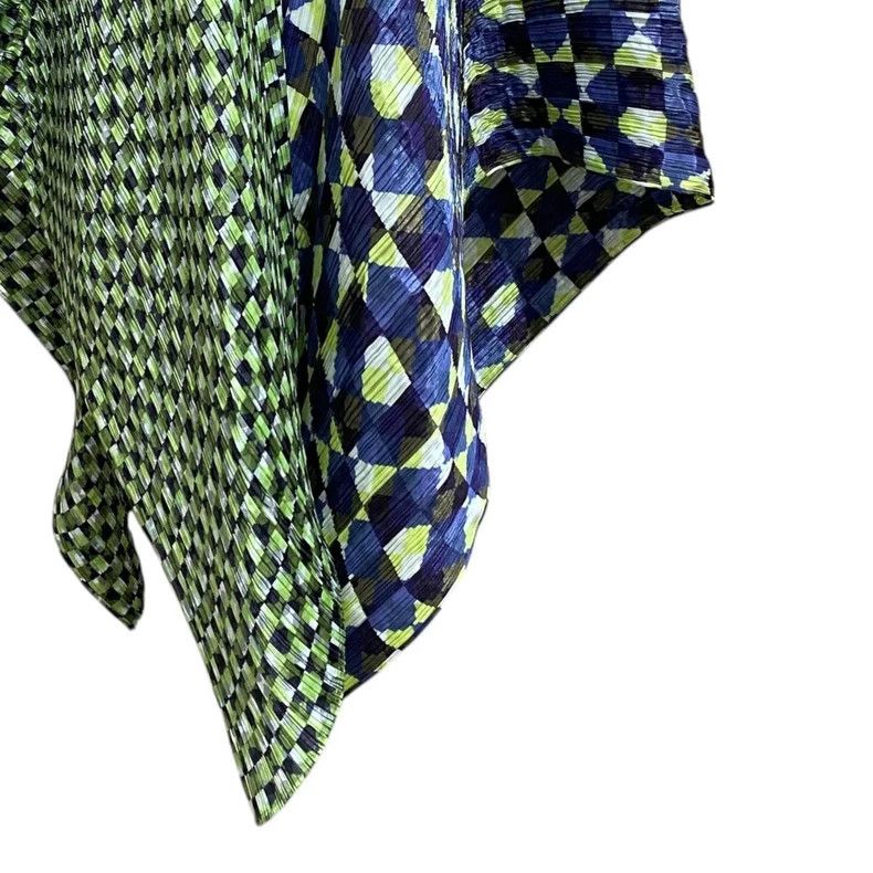 Issey Miyake Issey Miyake Blue and green Mosaic top Size S / US 4 / IT 40 - 4 Thumbnail