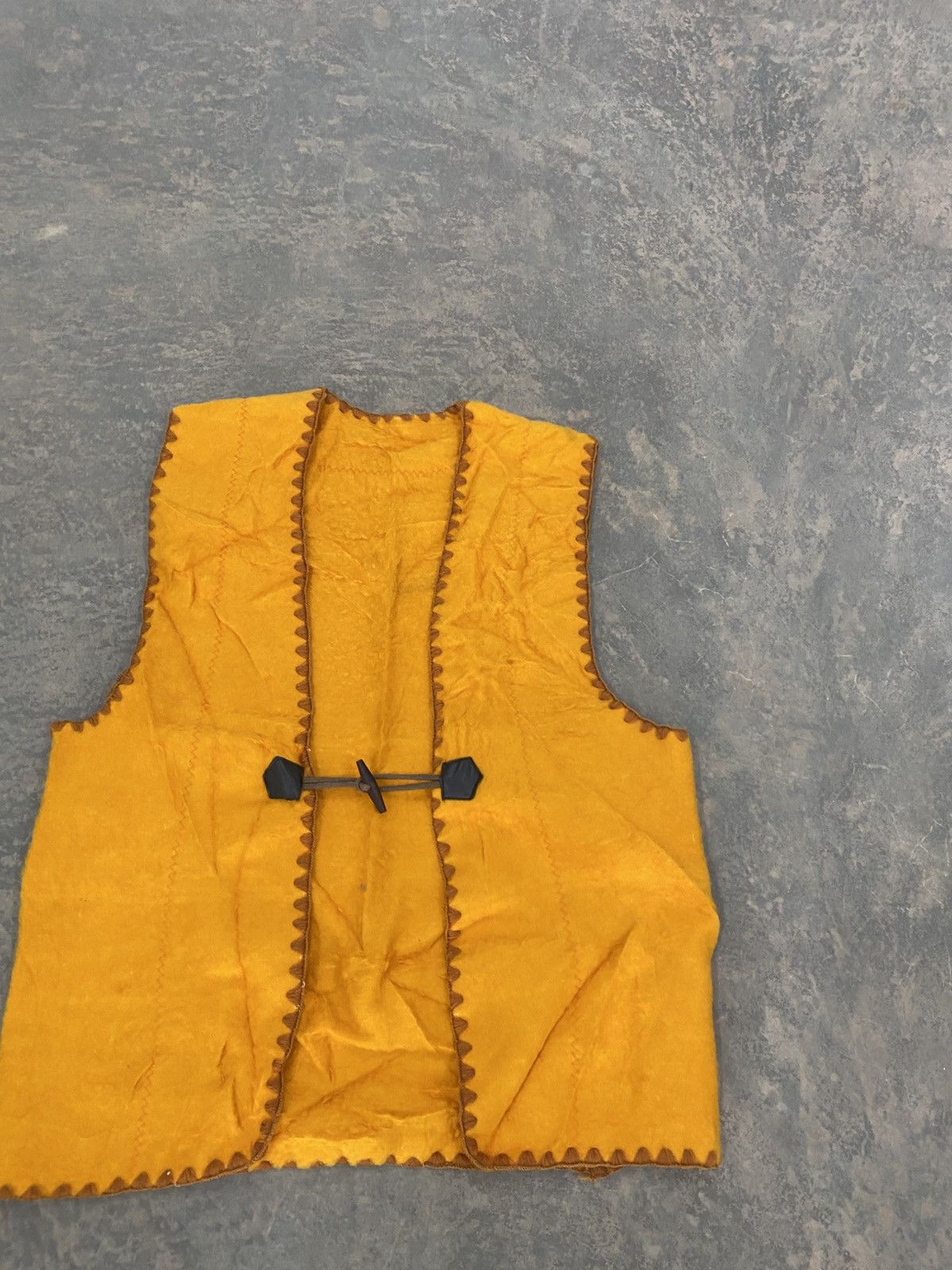 Vintage VINTAGE 1980s NATIVE JAPAN YELLOW VEST TRADITIONAL Size US M / EU 48-50 / 2 - 5 Thumbnail