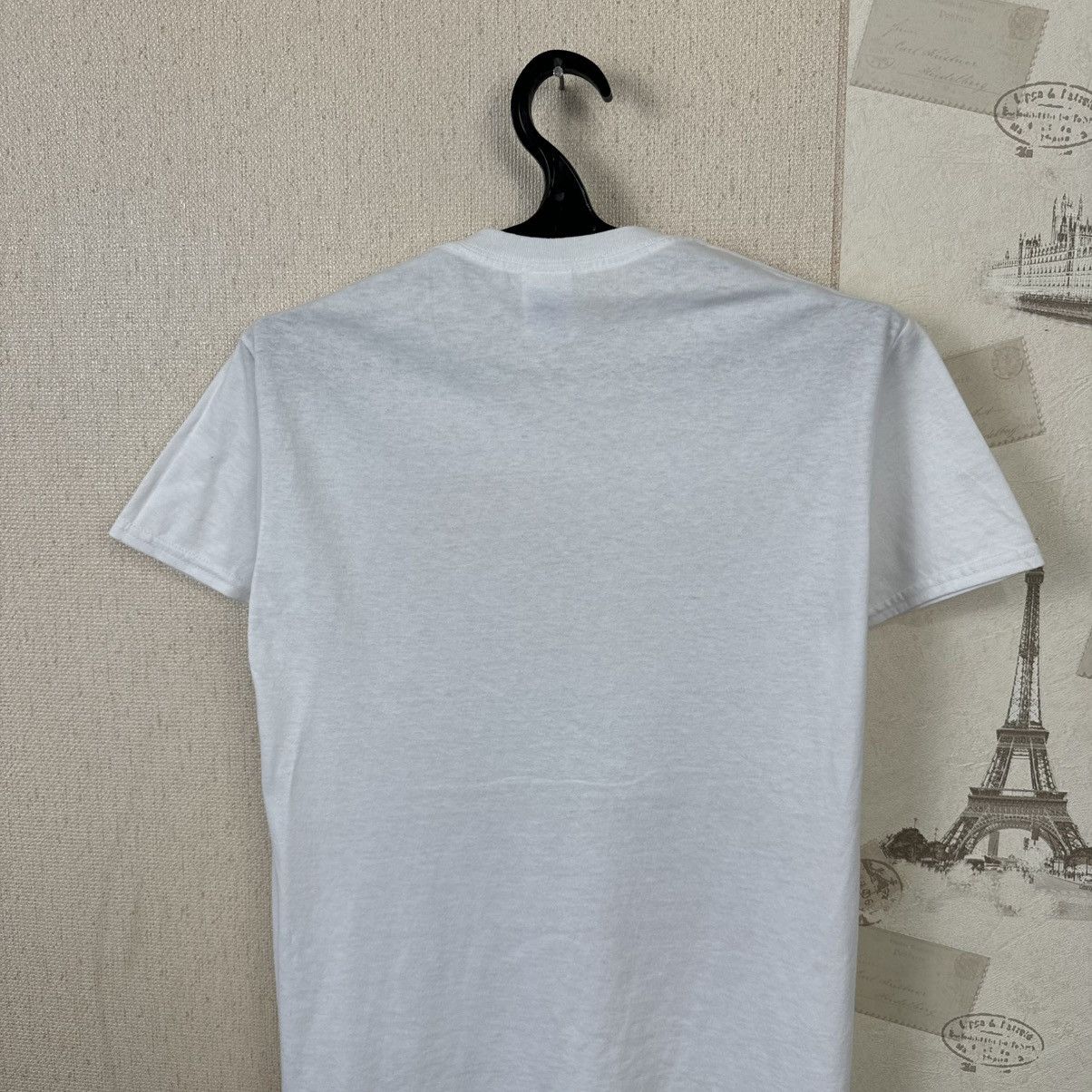 Other One Direction T shirt Midnight Memories Rock sz S White Size US XL / EU 56 / 4 - 14 Thumbnail