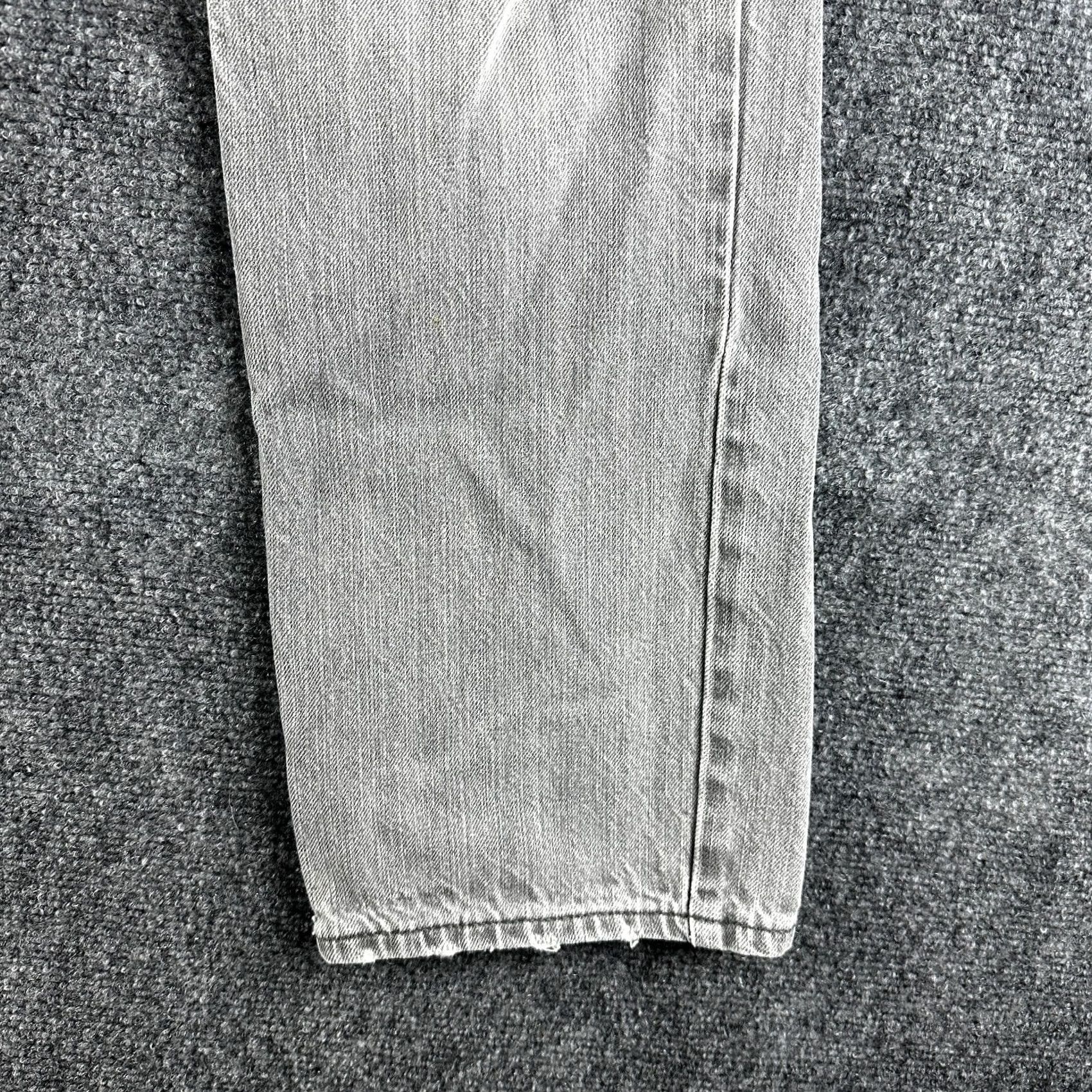 Old Navy Old Navy Jeans Mens 29 Loose Gray Wash Cotton Pockets Distressed Hole Fray Hems Size US 29 - 2 Thumbnail