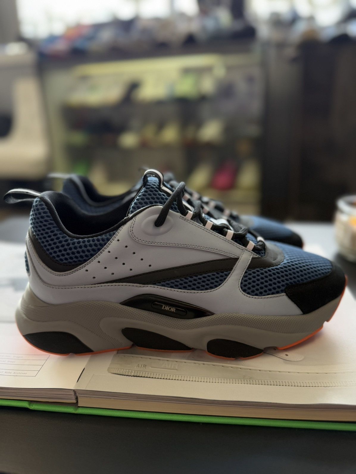 Dior Dior B22 Blue Orange Sneaker Size 44EU/11US Size US 11 / EU 44 - 12 Thumbnail