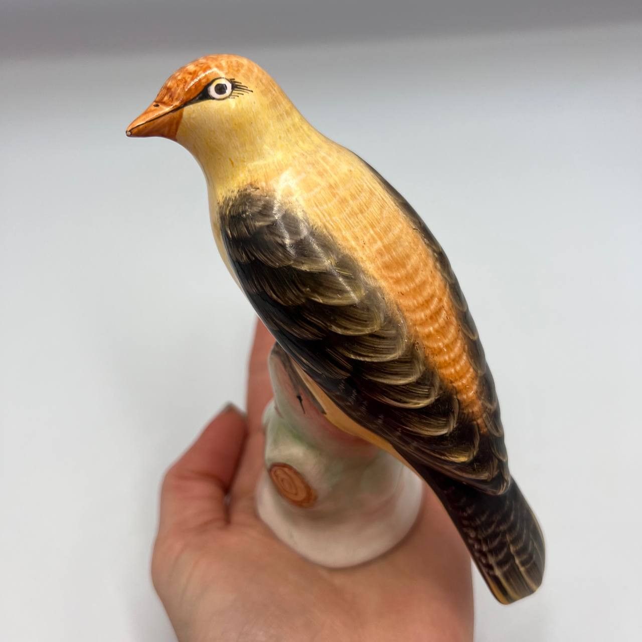 Vintage 1950 Vintage Collectible Bird Oriole Porcelain Statue Marked Size ONE SIZE - 1 Thumbnail