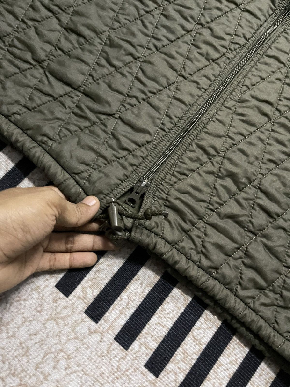 Vintage 1993 INNER ARMY QUILTED LIGHT JACKET Size US L / EU 52-54 / 3 - 5 Thumbnail