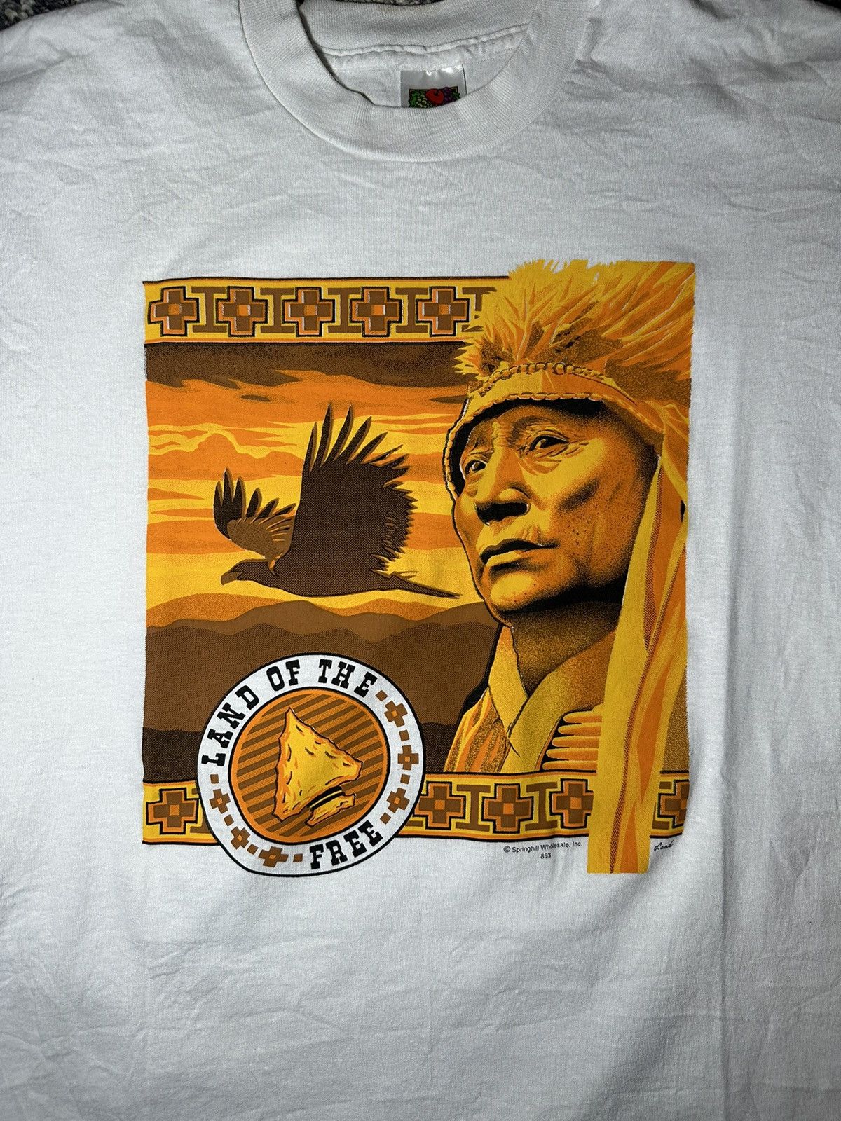 Vintage Vintage 90s Native American Land Of the Free arrow head tee Size US XL / EU 56 / 4 - 3 Thumbnail