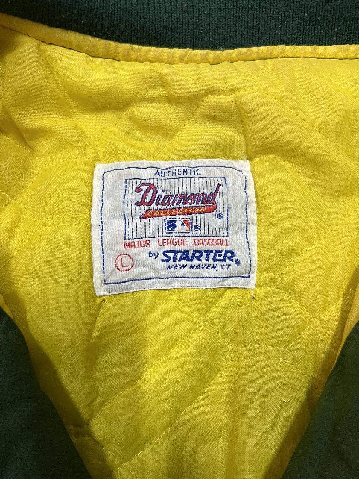 MLB Vintage Starter Oakland Athletics A's Size US L / EU 52-54 / 3 - 3 Thumbnail