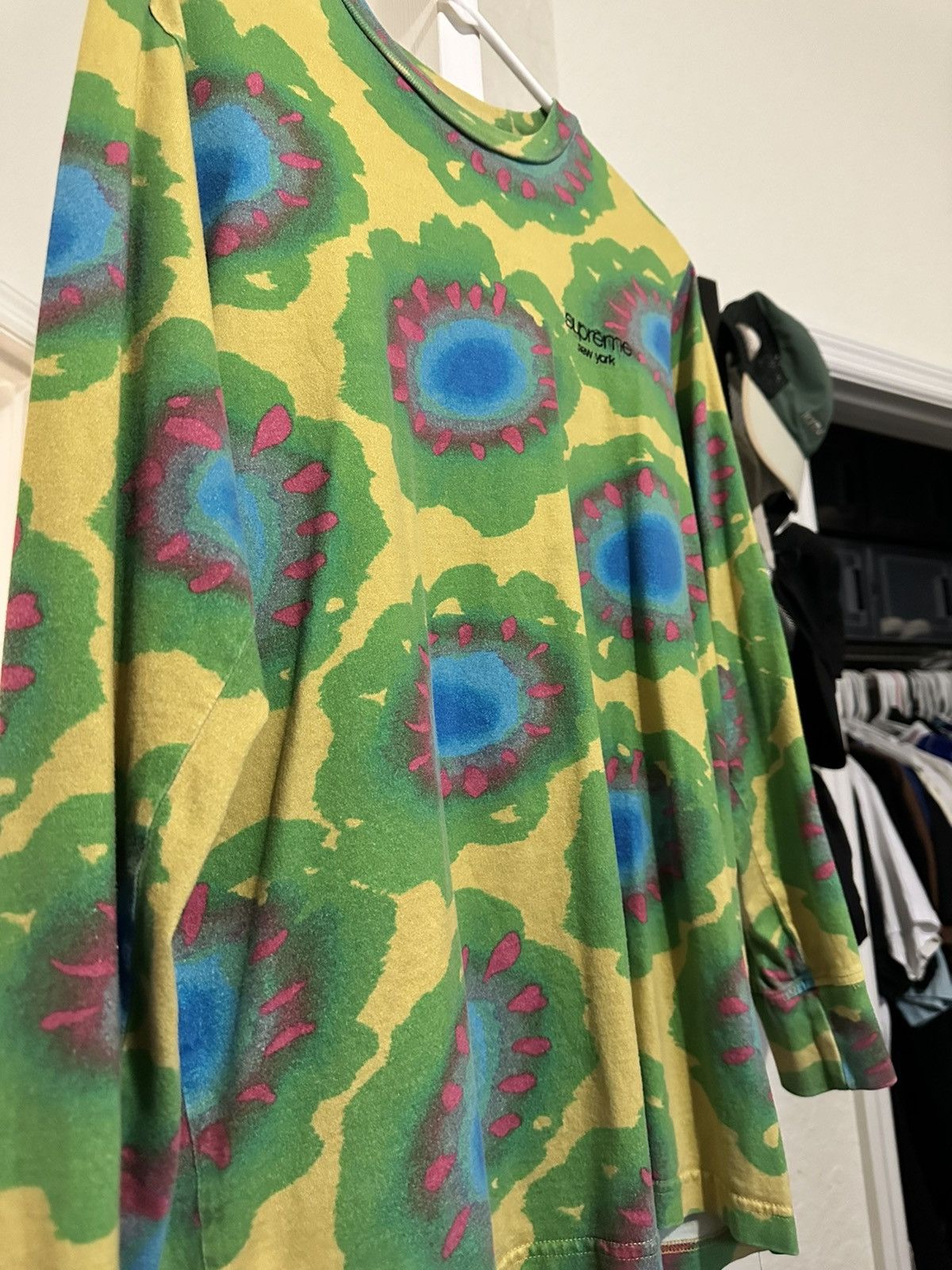 Supreme Painted Flowers LS Tee by Supreme Size US M / EU 48-50 / 2 - 2 Thumbnail