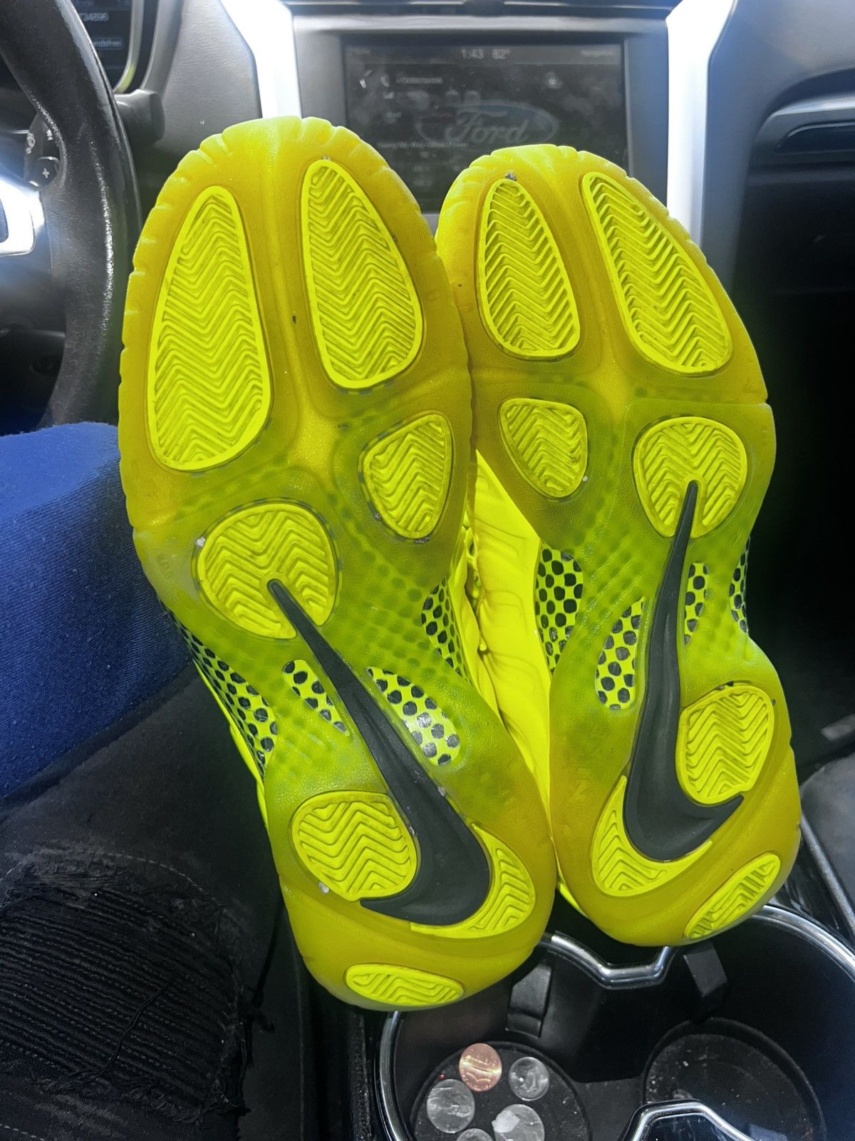 Nike Nike Air Max Foamposite Pro Volt 2014 Size US 9.5 / EU 42-43 - 6 Thumbnail