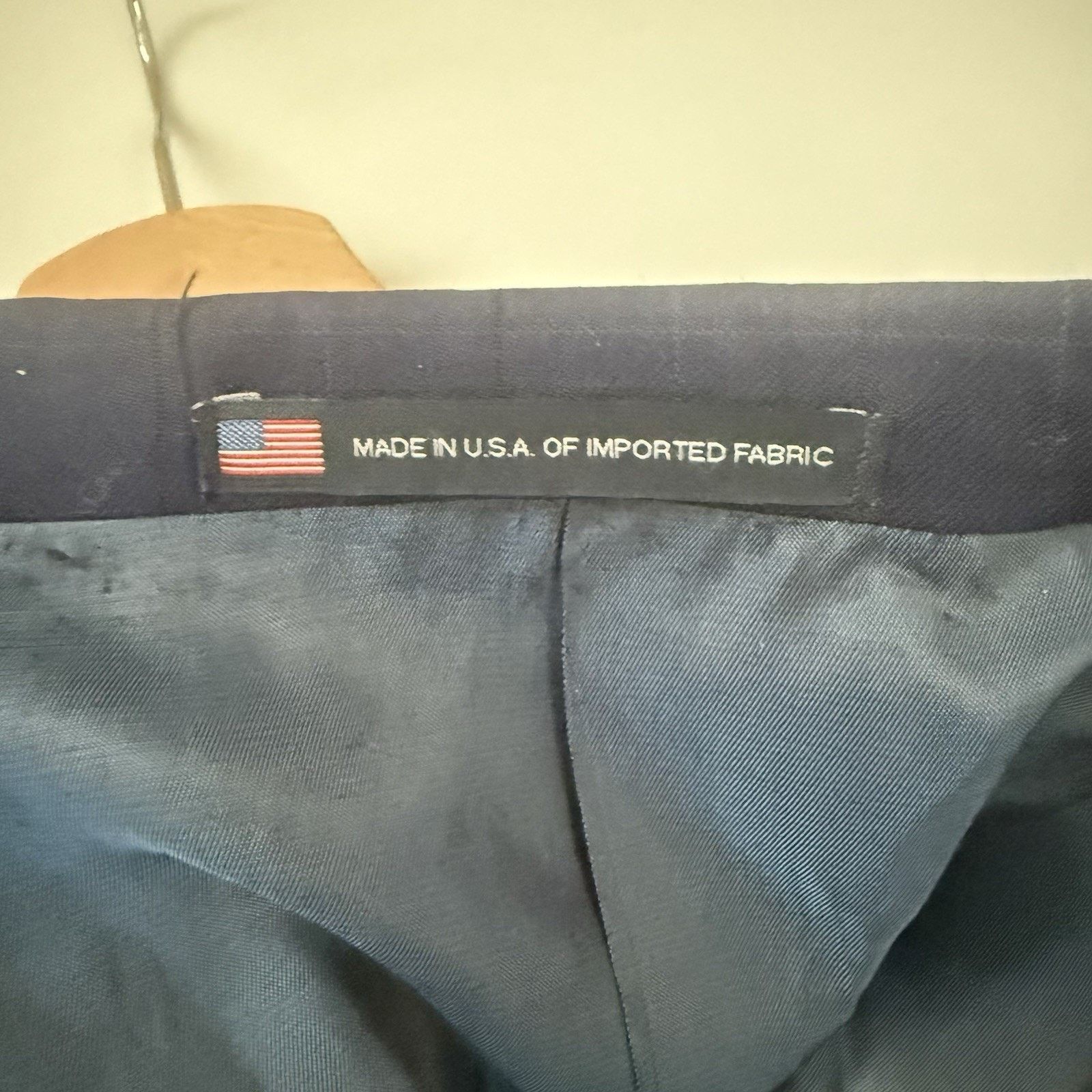 Hart Schaffner Marx Hart Schaffner Marx Suit Wool Blend Window Pane Union USA Size 38R - 4 Thumbnail