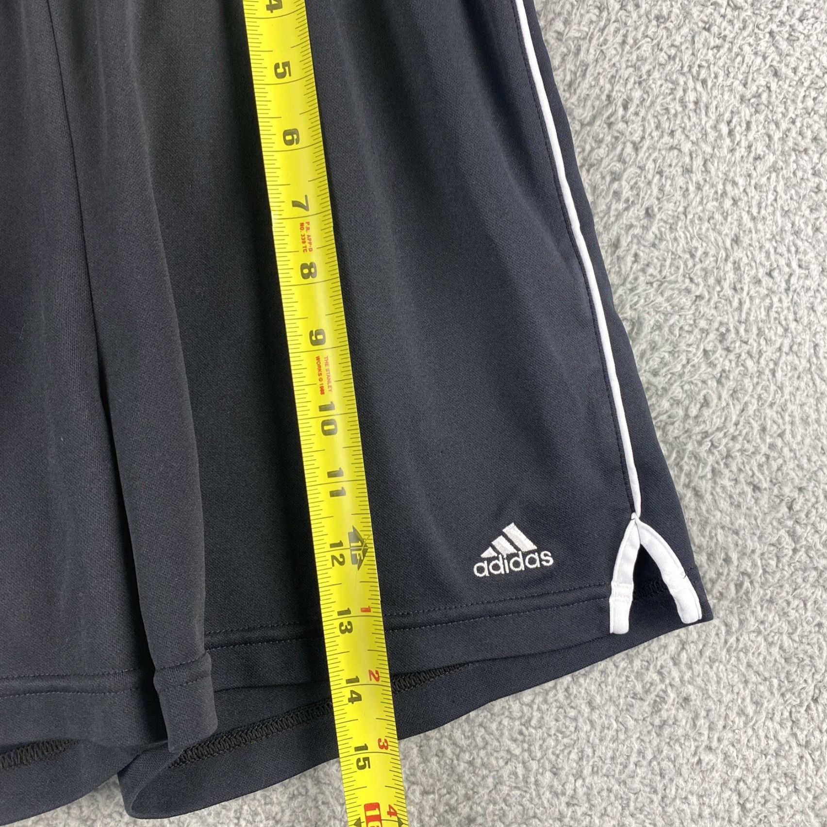 Adidas Adidas Women's Pacer 3 Stripe XL (16) Polyester Gym Shorts Black 42-36 - NO STRINGS Size 40" / US 18 - 7 Thumbnail
