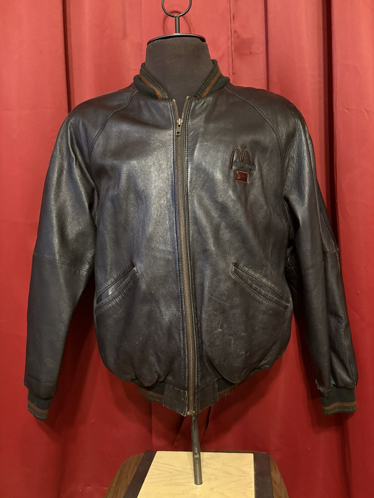 Vintage Vintage McDonald’s Leather Jacket 90’s Soviet Union Grail Size US L / EU 52-54 / 3 - 2 Thumbnail