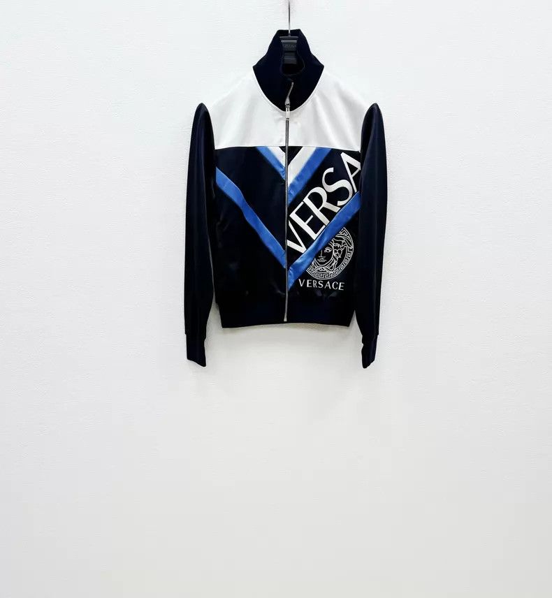 Versace Versace Embroidered zip-up shirt jacket Size US S / EU 44-46 / 1 - 1 Thumbnail