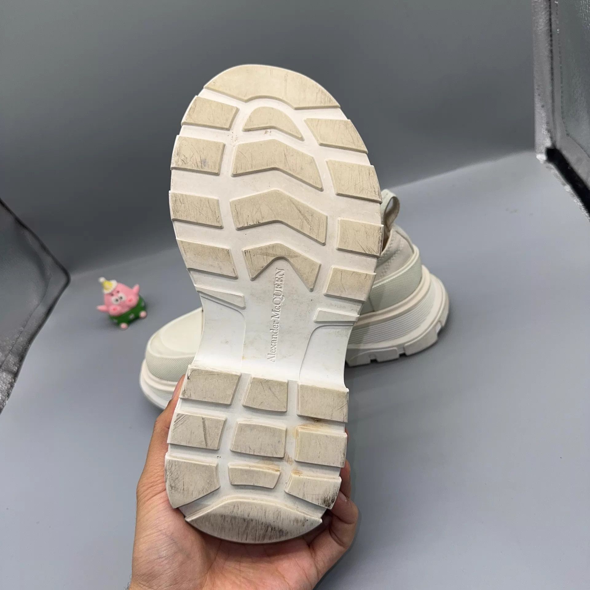 Alexander McQueen Alexander McQueen Tread Slick White Canvas Sneaker 36.5 Size US 6 / IT 36 - 7 Thumbnail