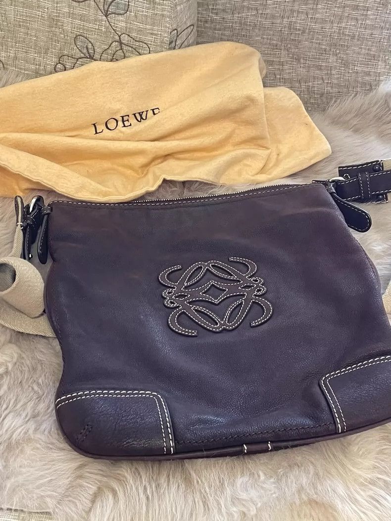 Loewe loewe Large suede cross-body bag 2503-Nextarrow Size ONE SIZE - 2 Thumbnail