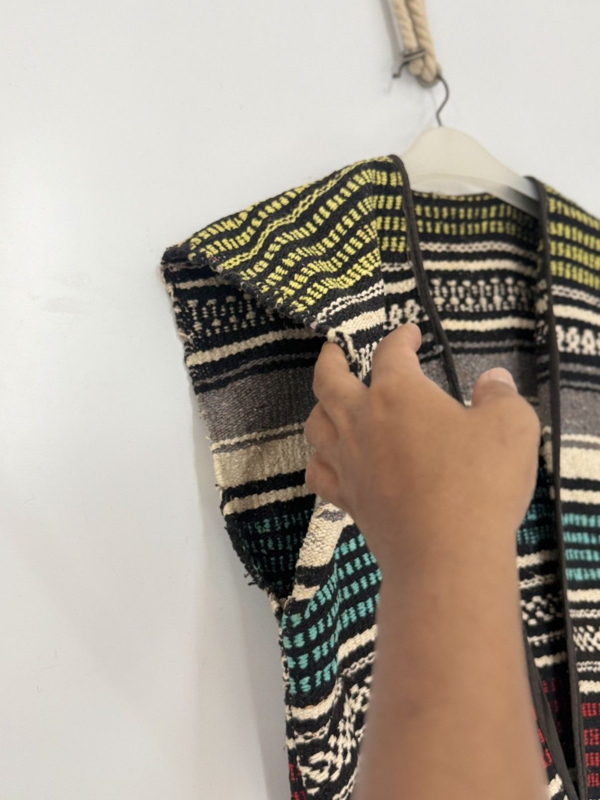 Native 🔥 Vintage Peruvian People Blanket Buttonless Vest One Size Size US S / EU 44-46 / 1 - 10 Thumbnail
