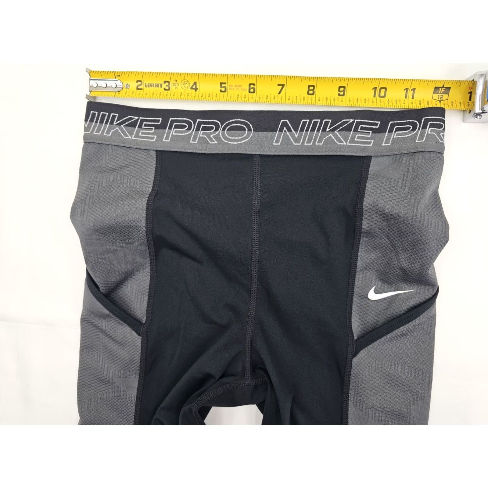 Nike Nike Pro Black Leggings Womens S 24 Inseam Elastic Waist Compression Stretch Run Gym Training EUC Size 28" / US 6 / IT 42 - 5 Thumbnail