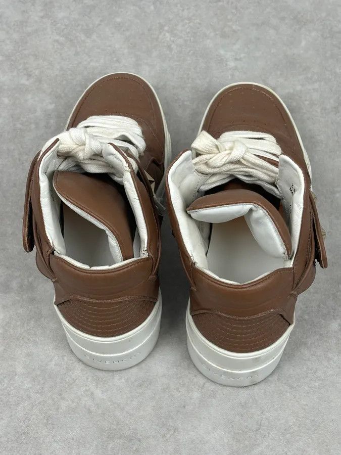 Givenchy AW2015 Givenchy Tyson Brown Leather Star High Sneakers by Riccardo Tisci Size US 9.5 / IT 39.5 - 12 Thumbnail