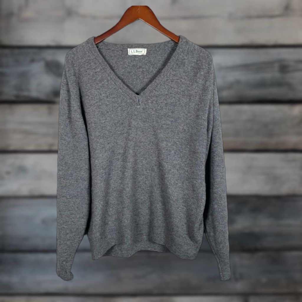 Vintage VINTAGE L.L. Bean Wool Sweater Adult Large Gray Men's Pullover 90s Casual Preppy Knit Size US L / EU 52-54 / 3 - 1 Thumbnail