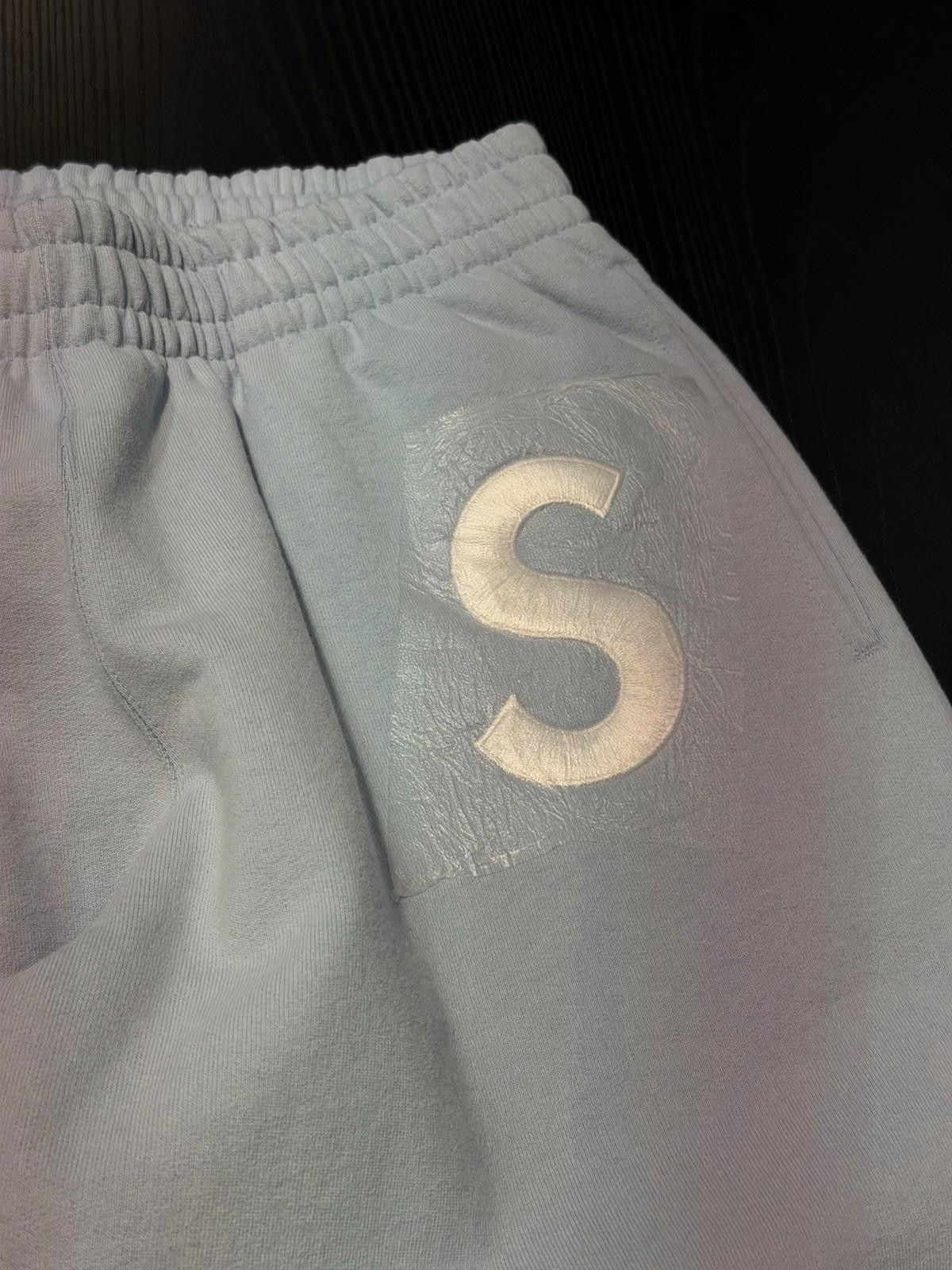Supreme Supreme S Logo Sweatpants Blue (SS25) Brand New Size Small Size US 30 / EU 46 - 5 Thumbnail