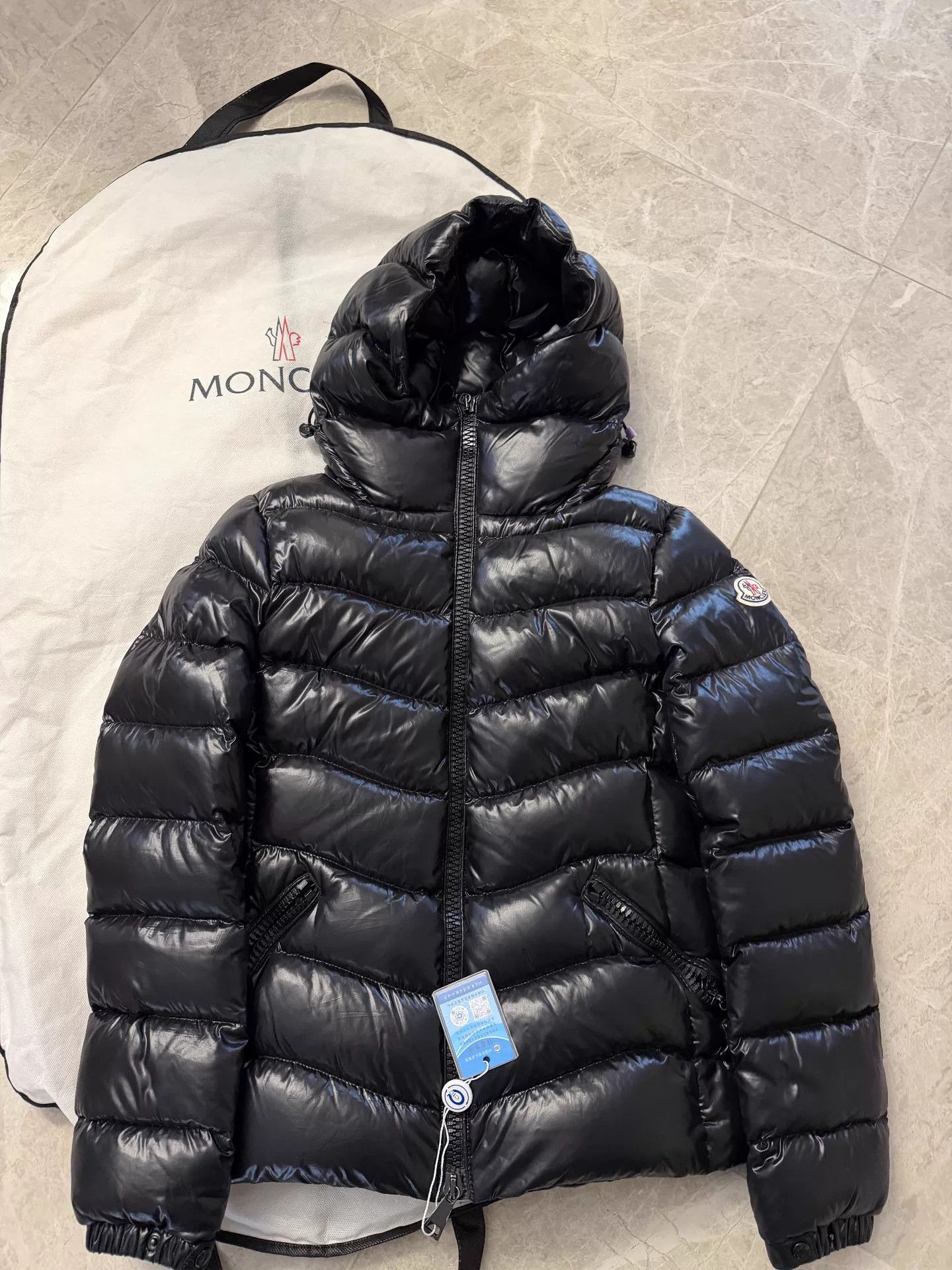 Moncler Moncler down jacket women's black size 1 like new Size S / US 4 / IT 40 - 4 Thumbnail