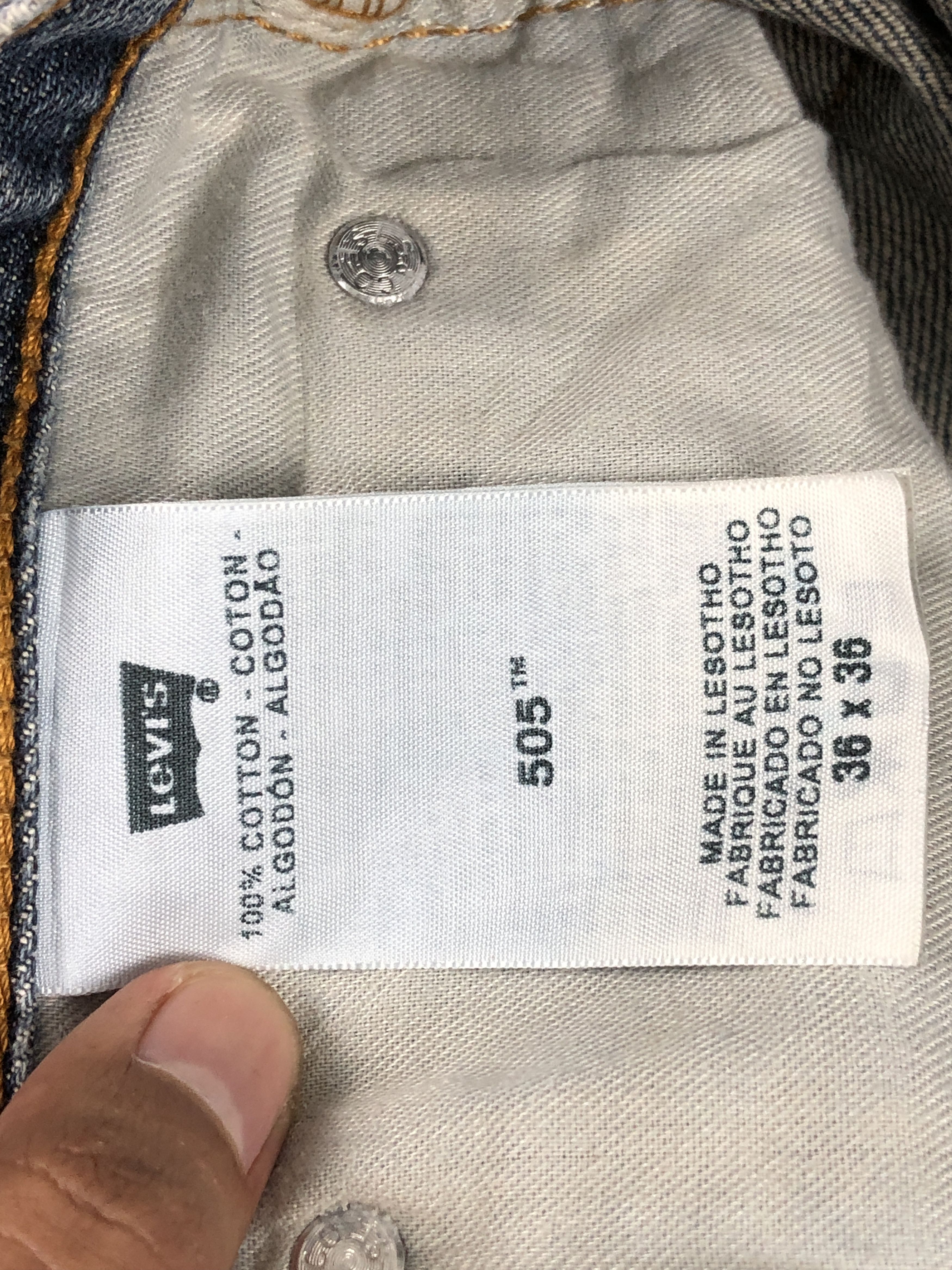 Levi's Vintage Levis 505 Faded Blue Jeans DP2434 Size US 35 - 8 Thumbnail