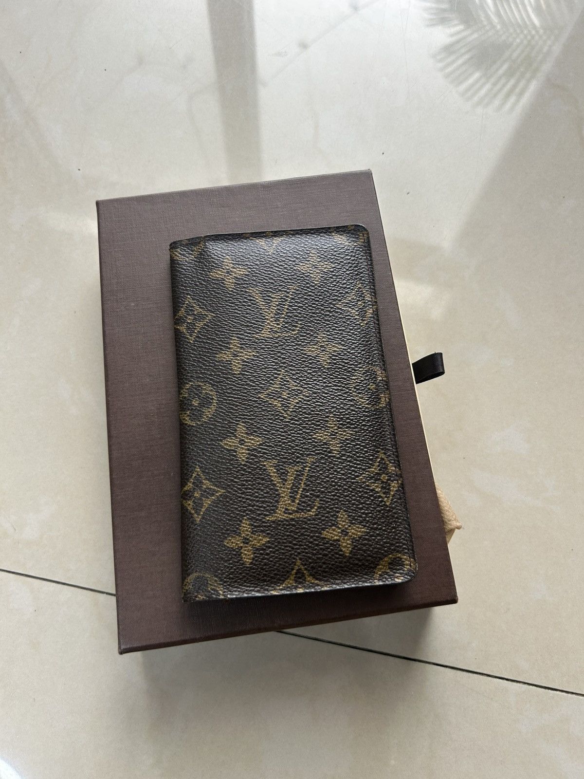 Louis Vuitton Checkbook