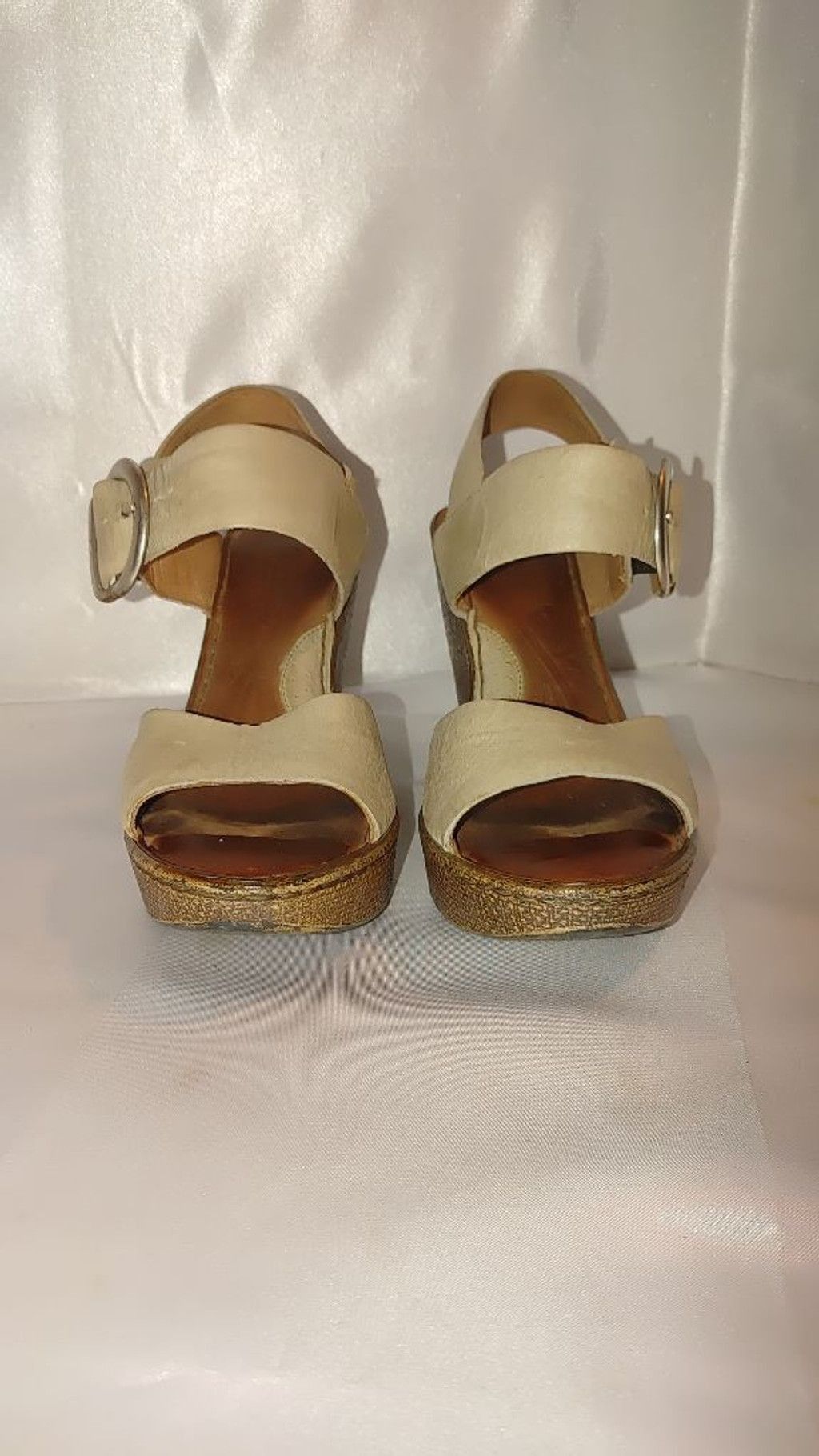 Born Born Leather Wedge Sandal Size 7 Size US 7 / IT 37 - 4 Thumbnail