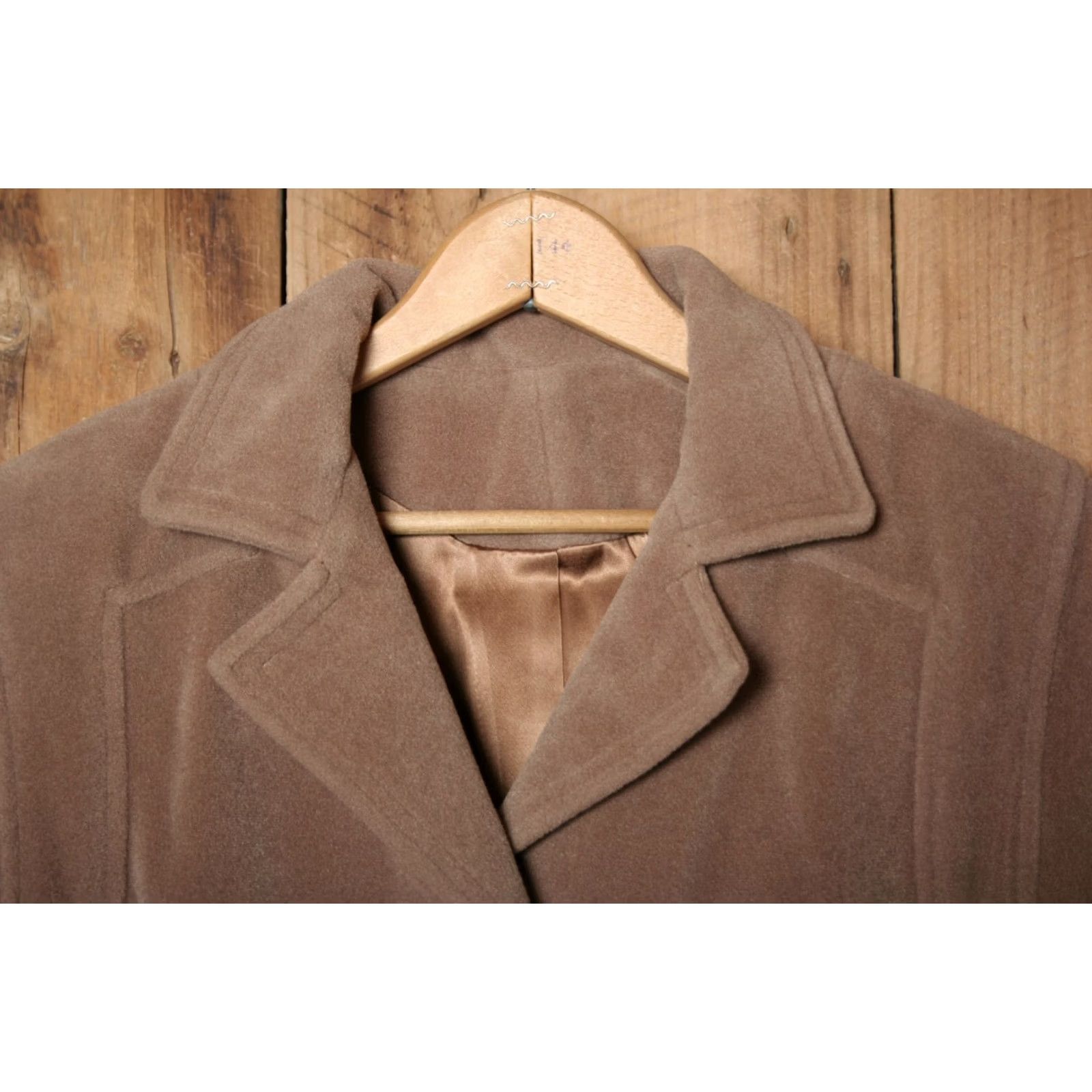Camel VINTAGE Elegant Fashions Camel Brown Kashmiraj Velour Belted Overcoat M Brown Coat Womens Long Button, Size M Size M / US 6-8 / IT 42-44 - 2 Thumbnail