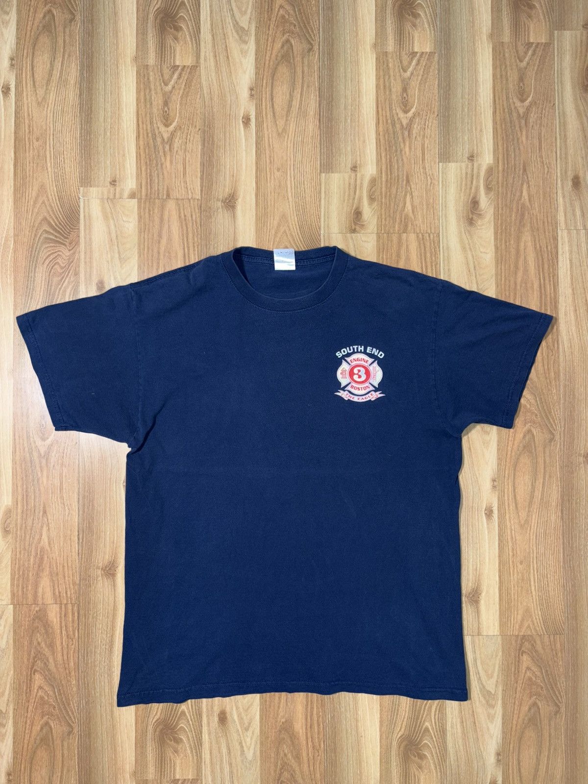 Vintage Vintage Boston Strong Engine 3 South End Fire Dept Tee Size US L / EU 52-54 / 3 - 2 Thumbnail