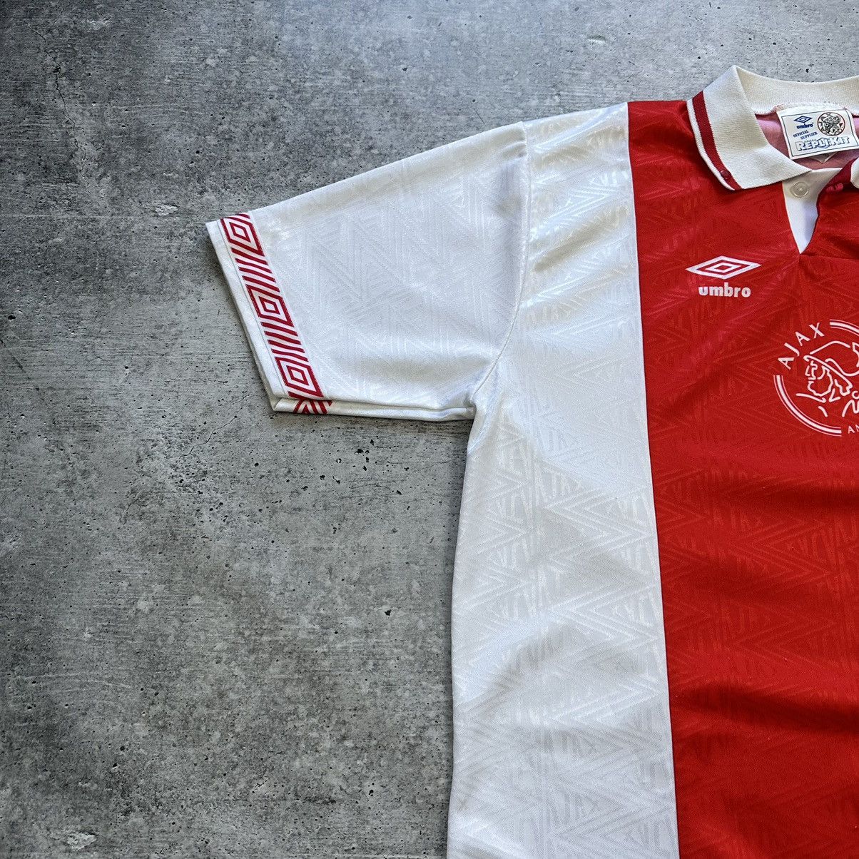 Umbro Vintage Umbro Ajax 1991-1993 Soccer Jersey Size US XL / EU 56 / 4 - 2 Thumbnail
