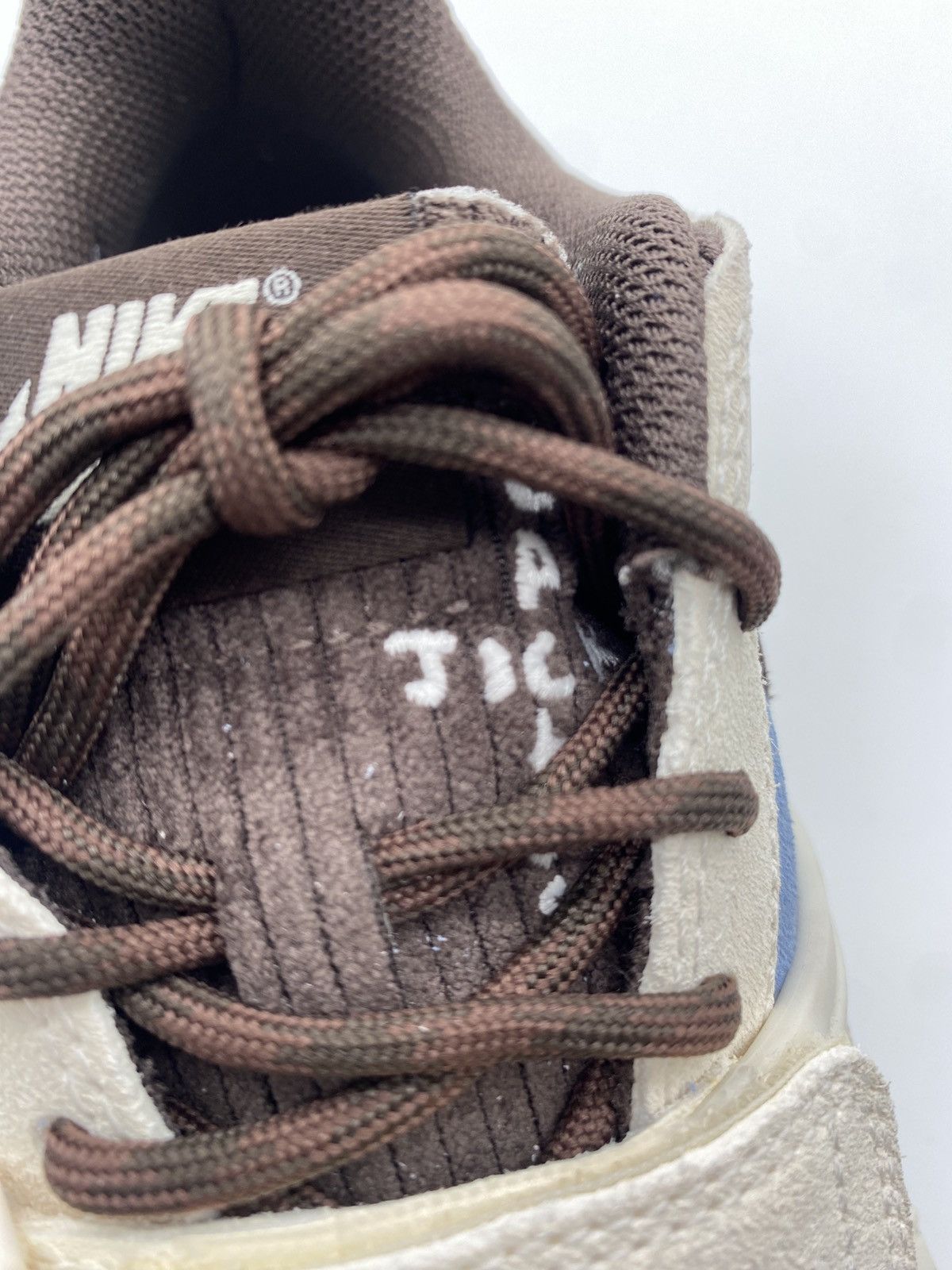Nike × Travis Scott Nike Zoom Field Jaxx Travis Scott Leche Blue US 5.5 New Size US 5.5 / EU 38 - 12 Thumbnail