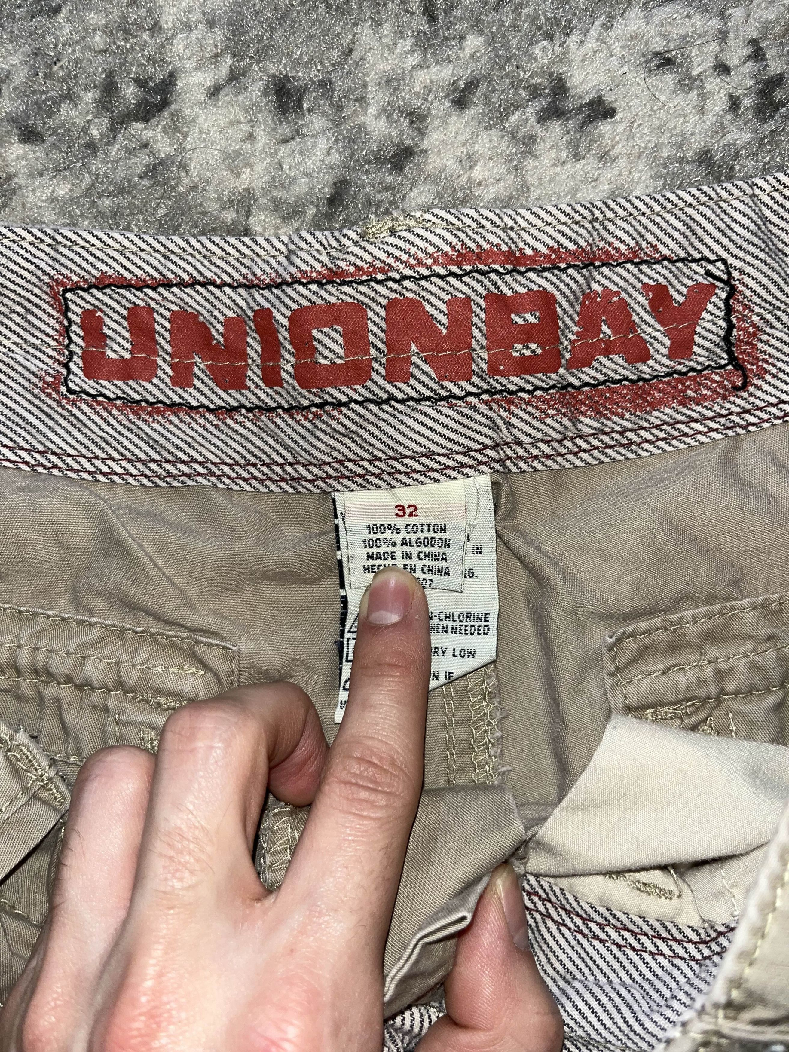 UNIONBAY 2000’s Union Bay Khaki Cargo Shorts Size US 32 / EU 48 - 3 Thumbnail