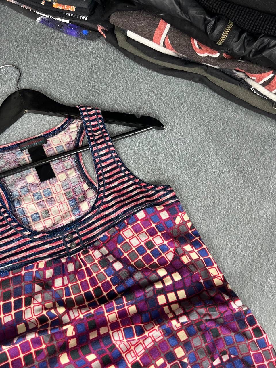 Custo Barcelona Custo Barcelona Y2K 00s Aesthetic Tank Top Size M / US 6-8 / IT 42-44 - 3 Thumbnail